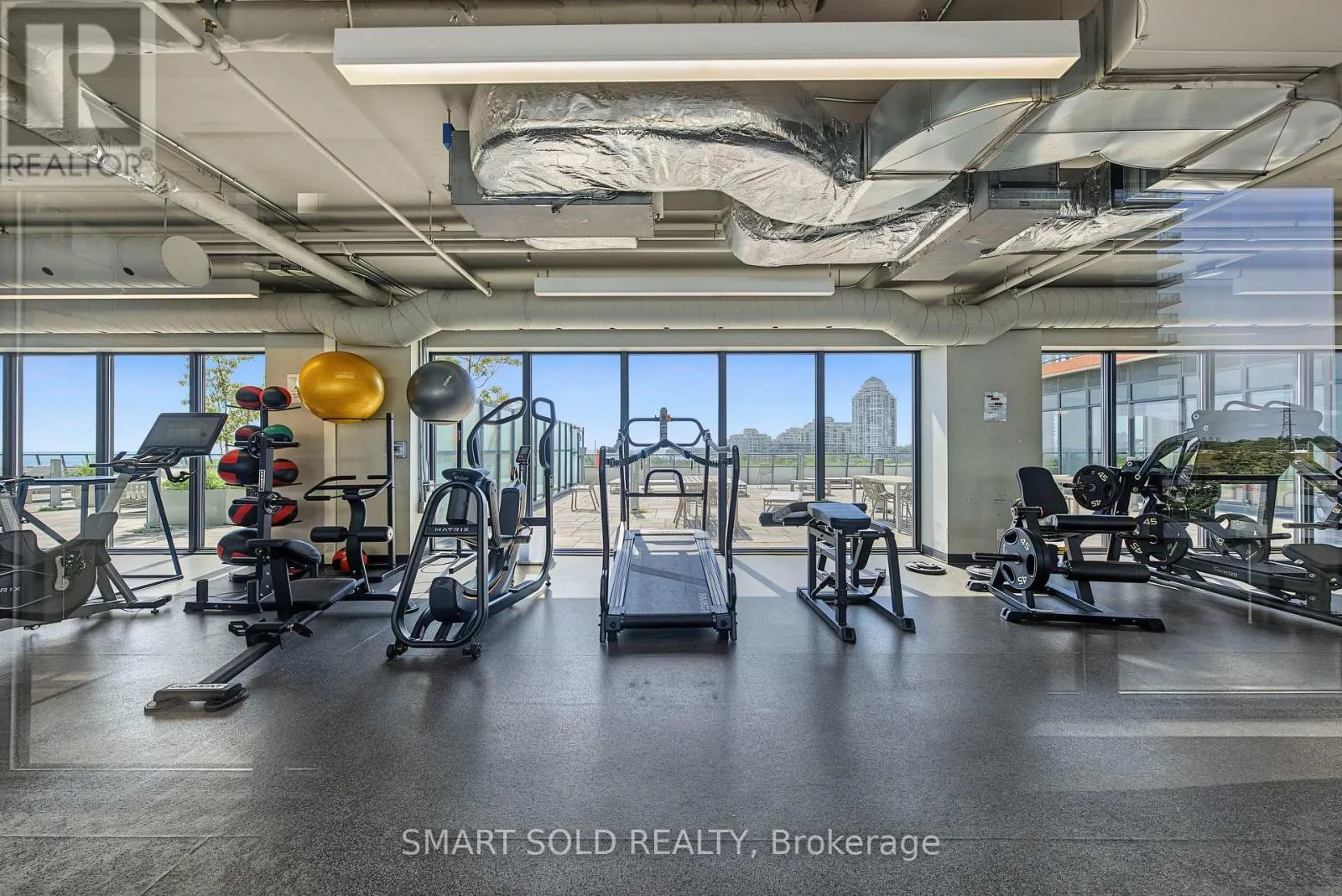 2419 - 30 SHORE BREEZE DRIVE