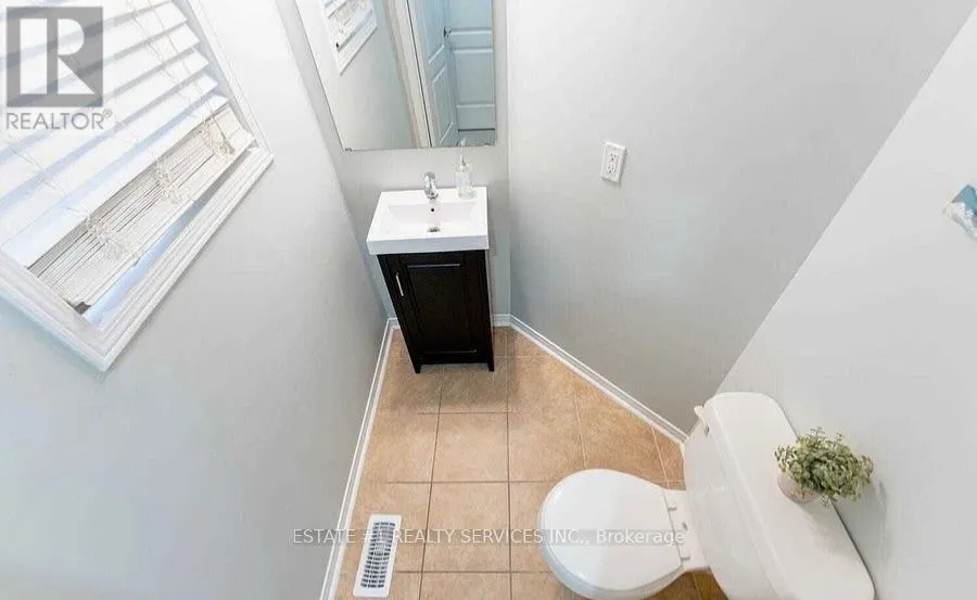 27 THORNBUSH BOULEVARD