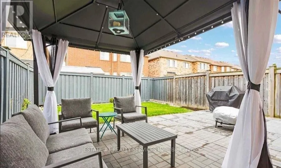27 THORNBUSH BOULEVARD
