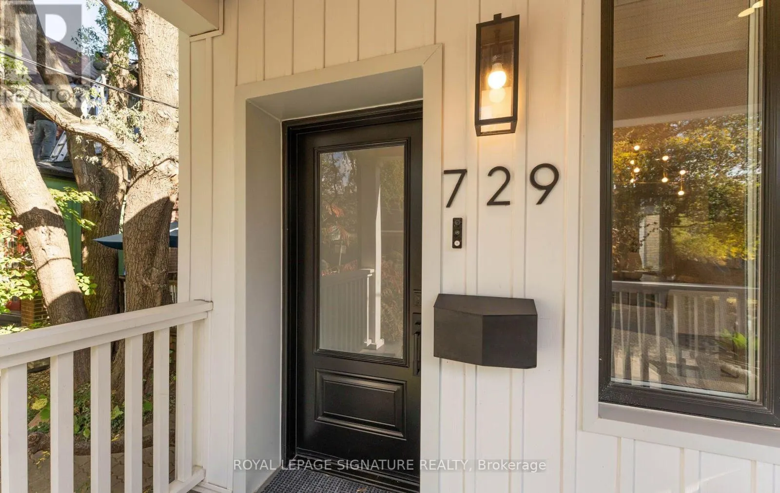 729 GLADSTONE AVENUE