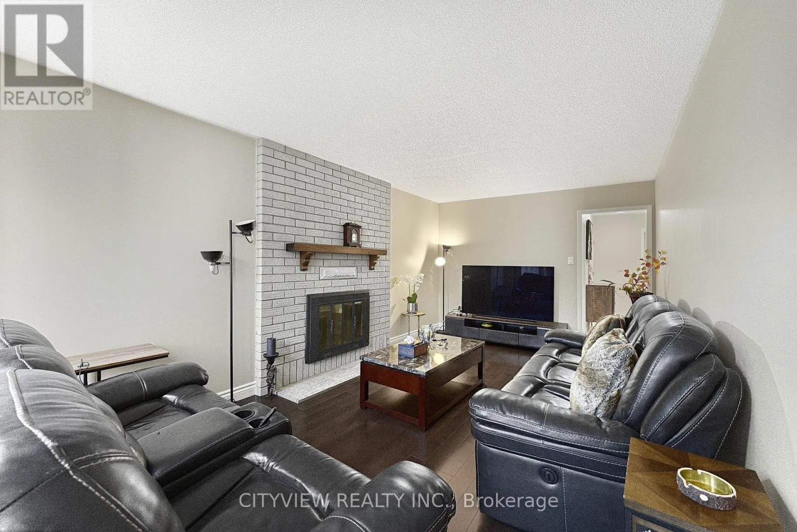 3134 BARWELL ROAD