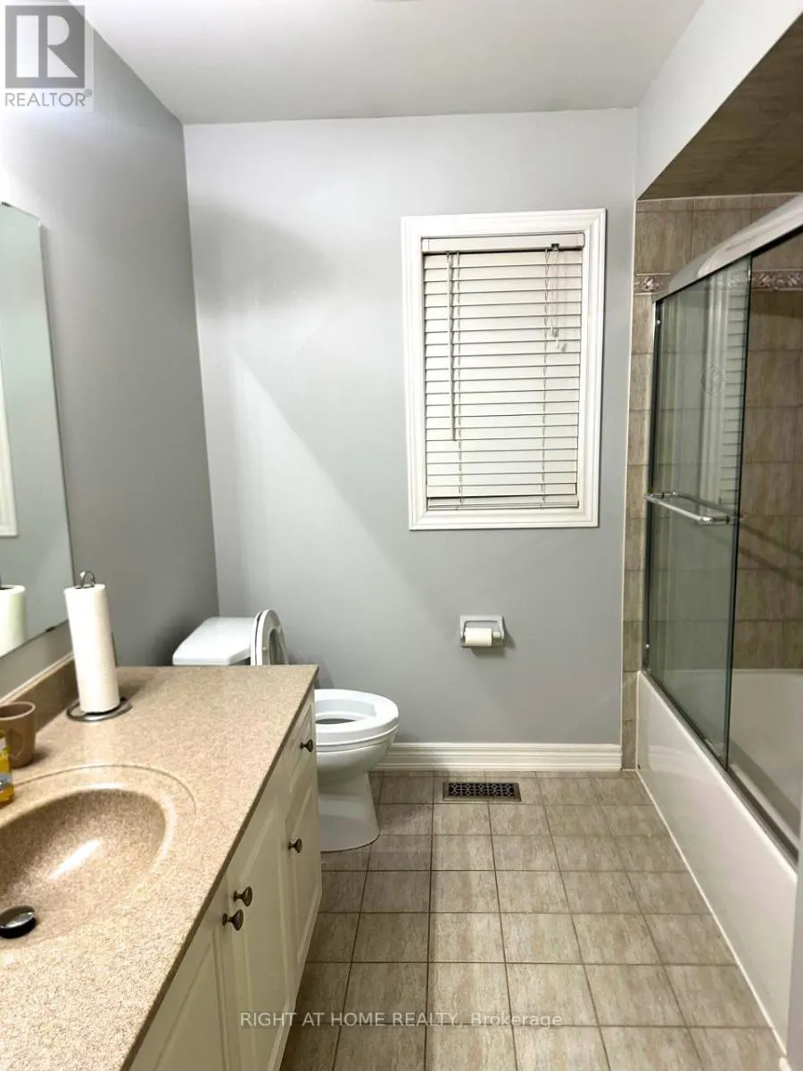 660 GARDEN WALK