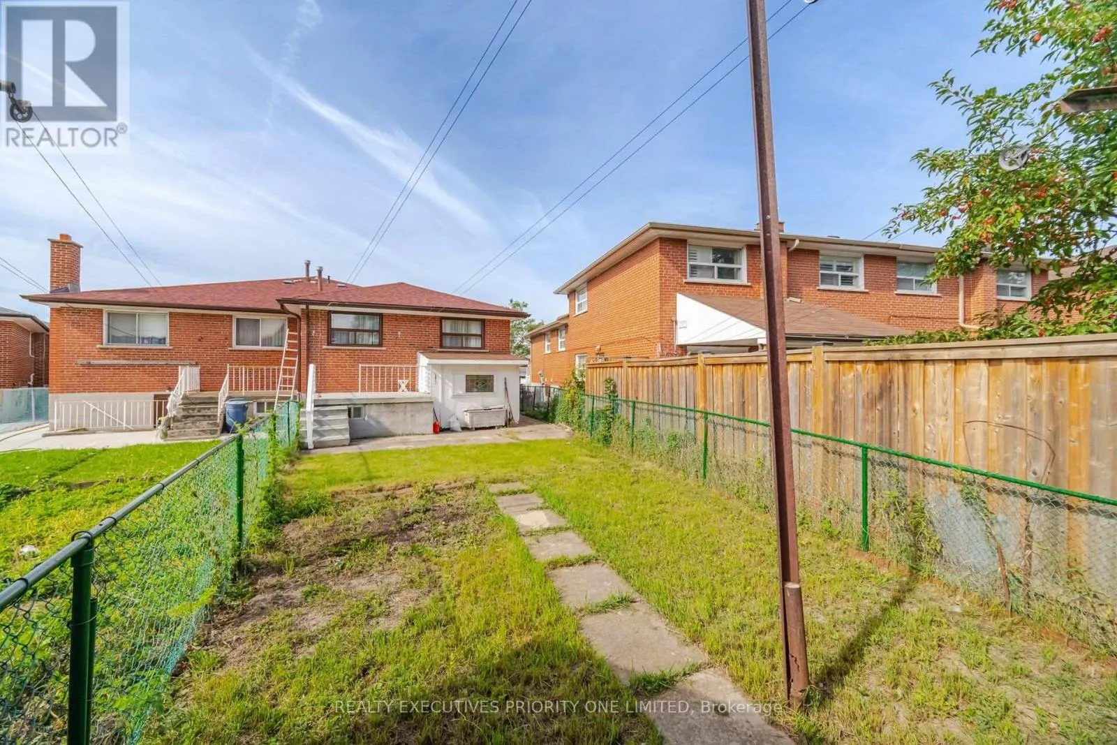 43 ELANA DRIVE
