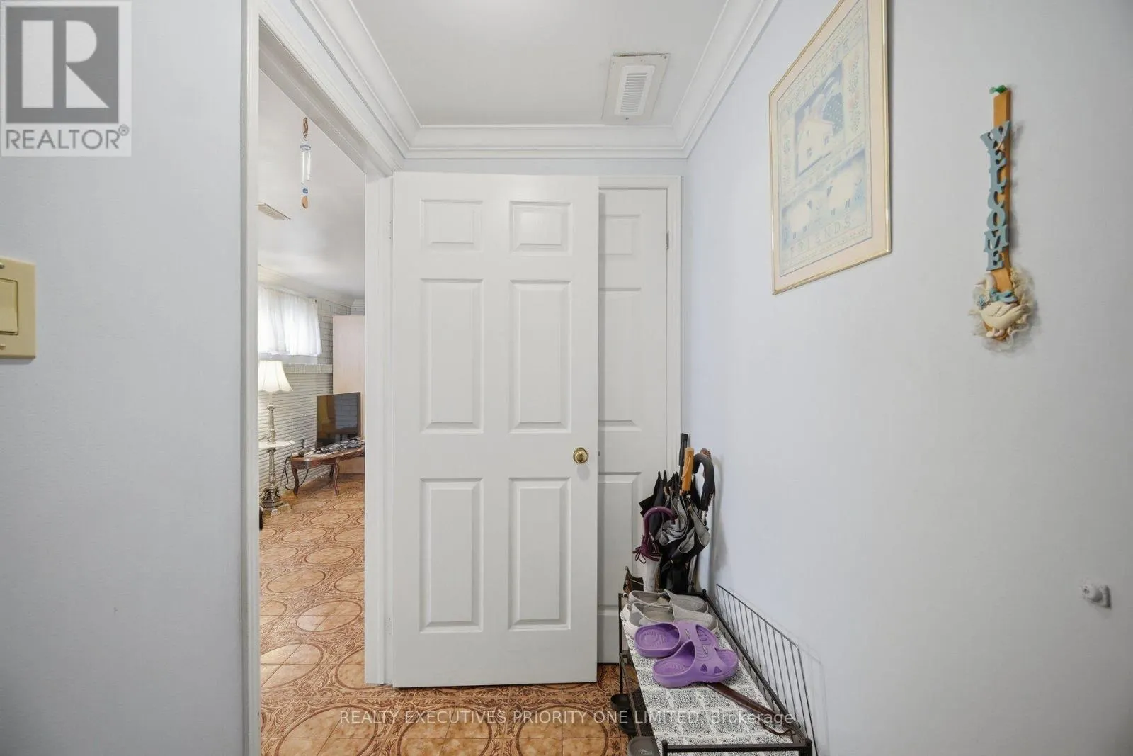 43 ELANA DRIVE