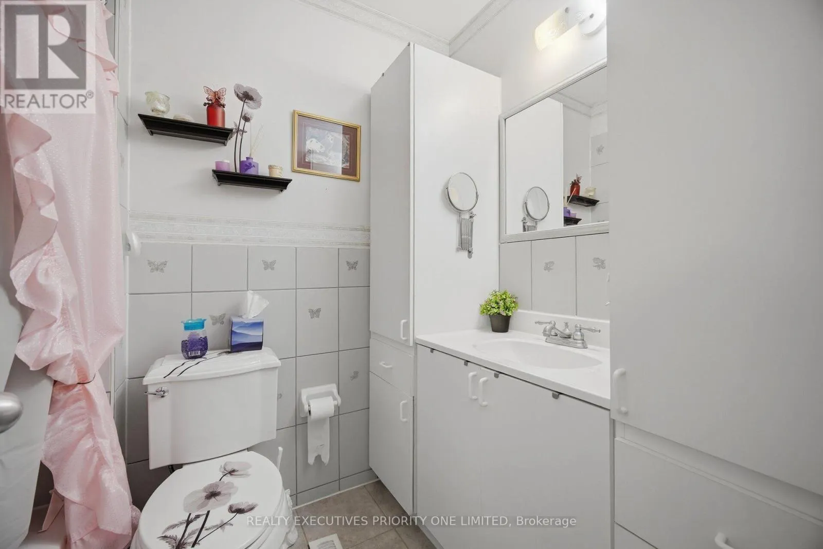 43 ELANA DRIVE