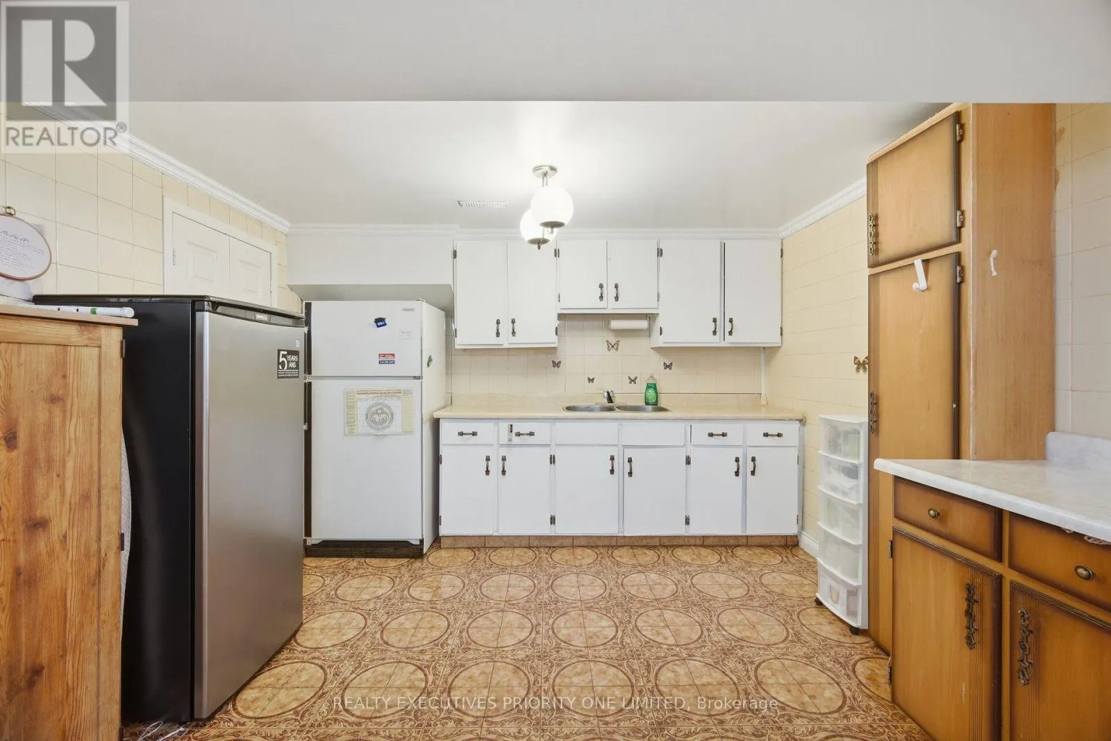 43 ELANA DRIVE