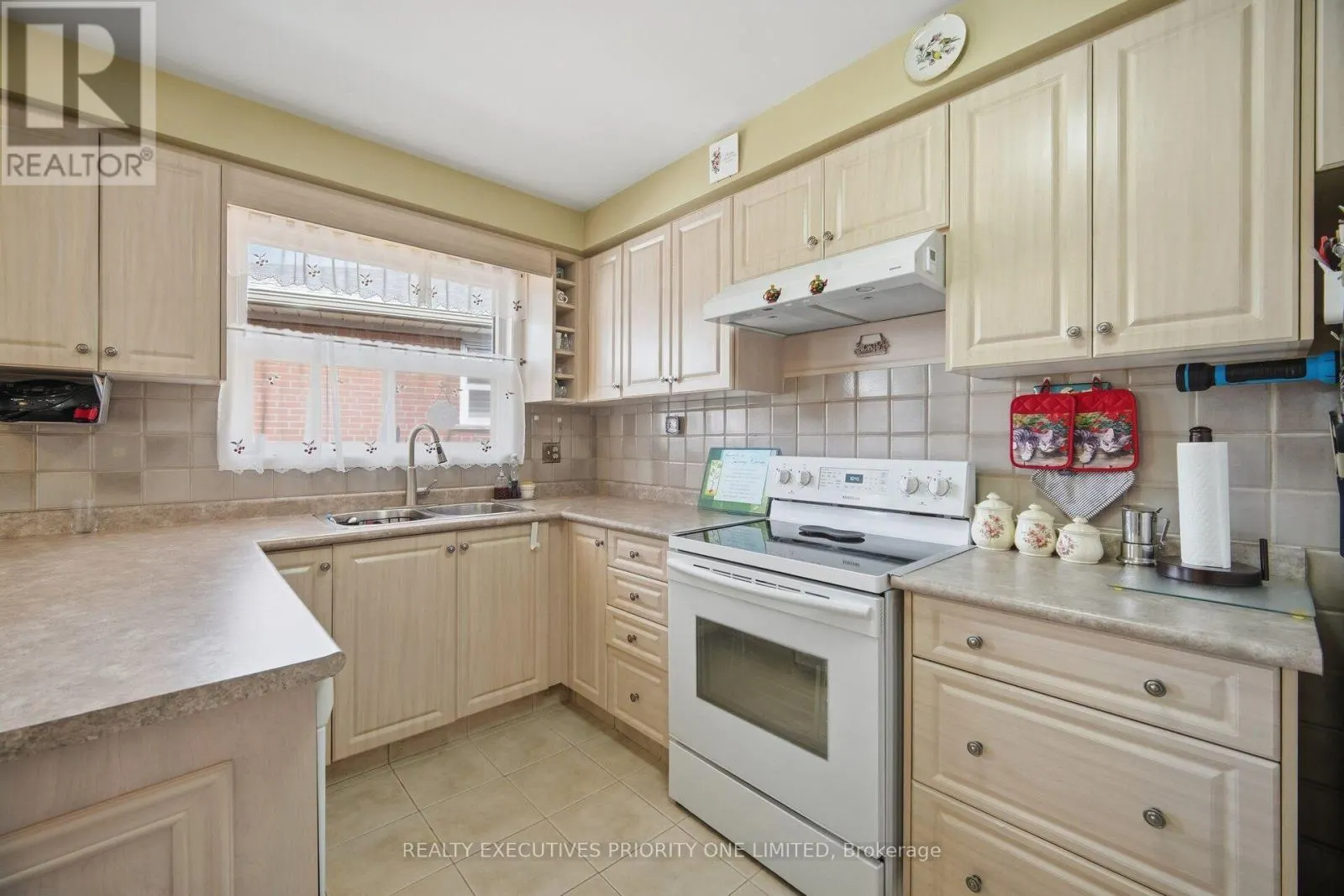 43 ELANA DRIVE