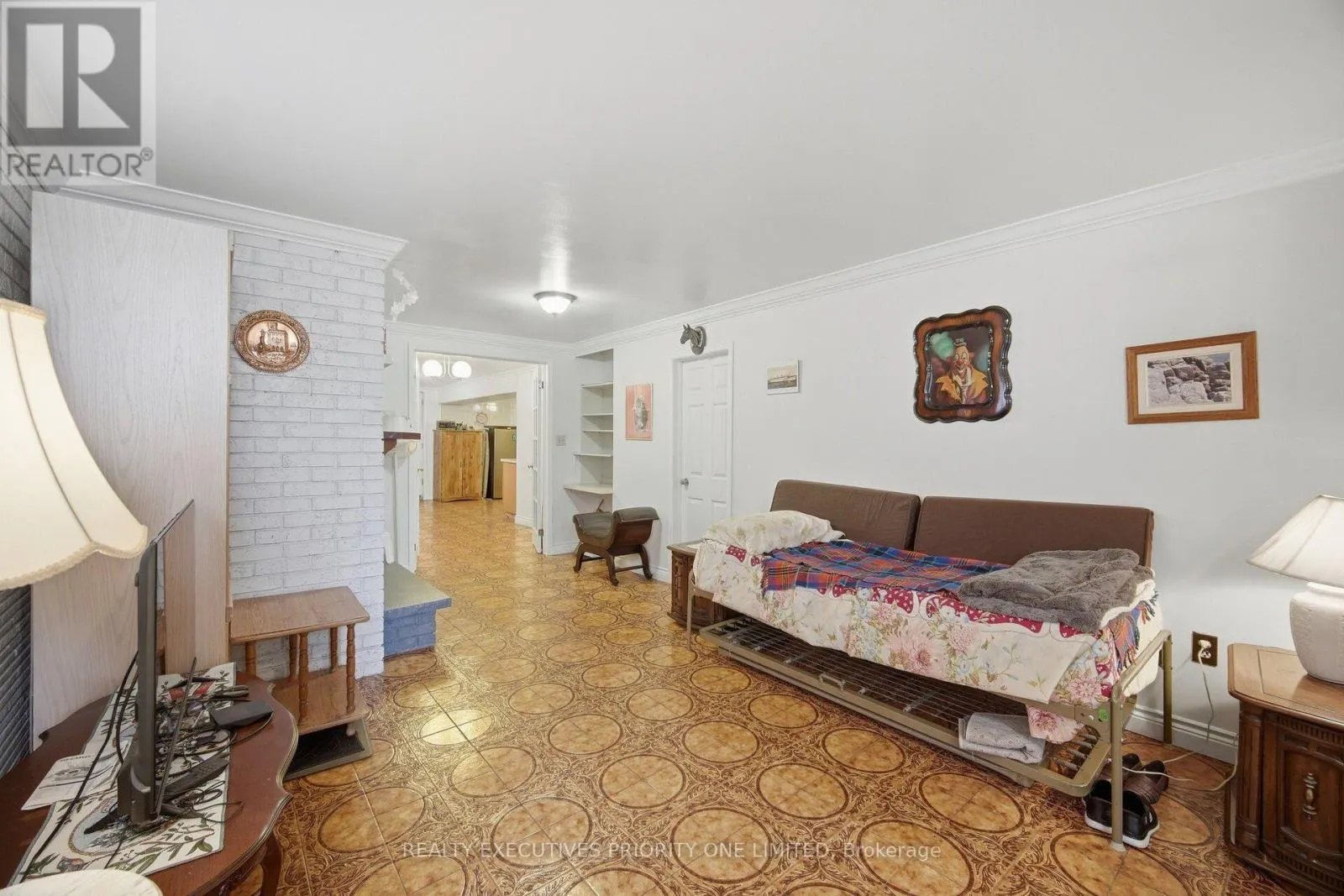 43 ELANA DRIVE