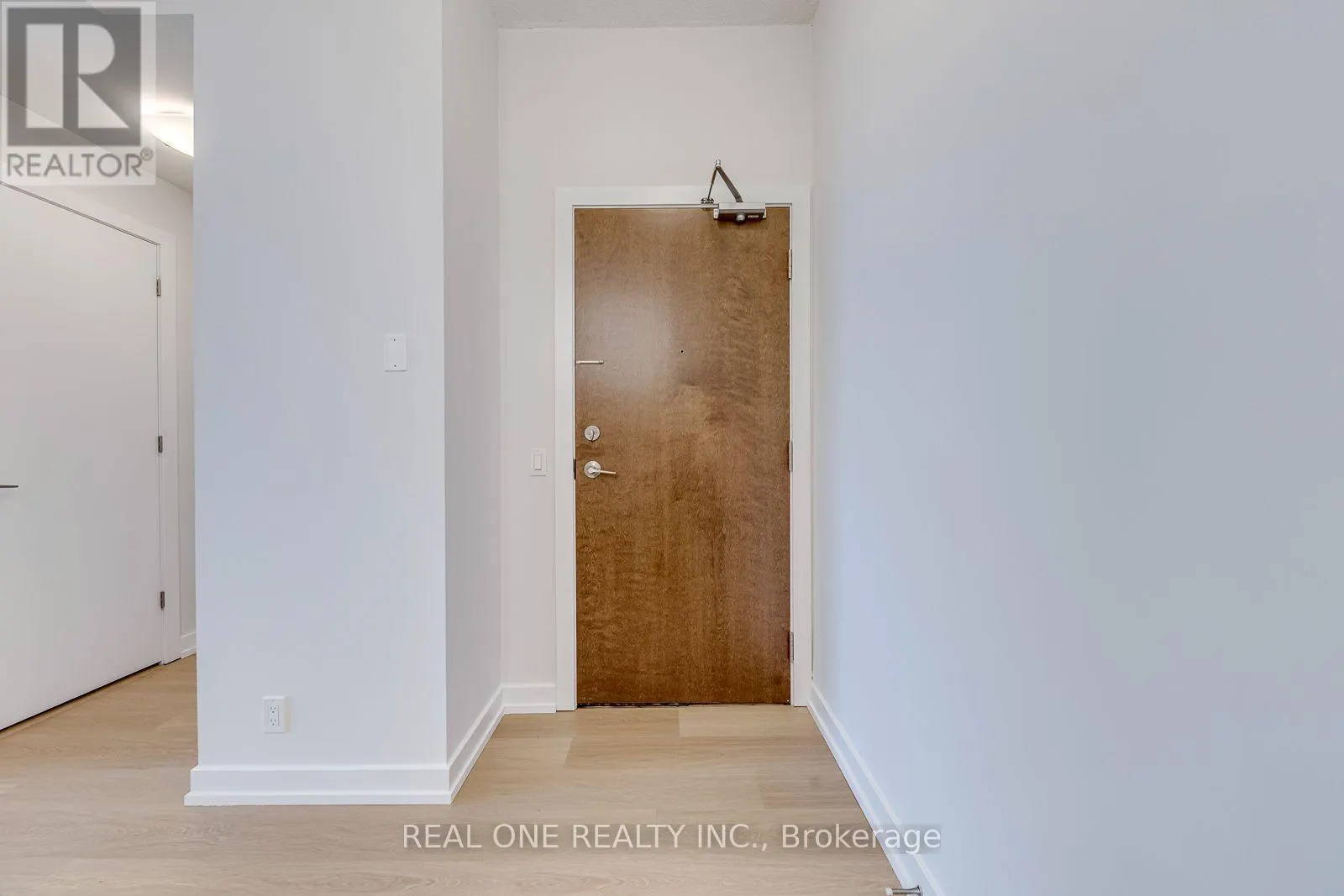 4106 - 2220 LAKE SHORE BOULEVARD W