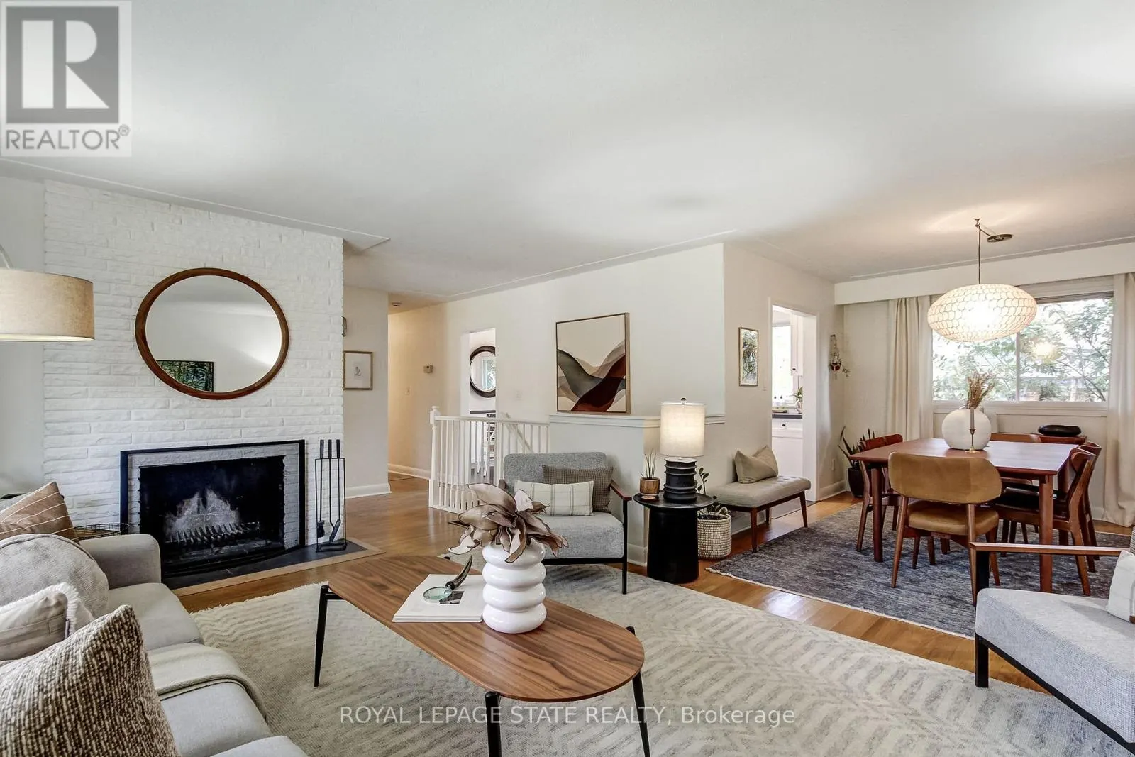 2228 CLARENDON PARK DRIVE
