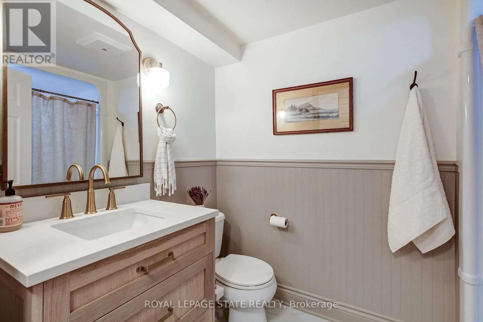 2228 CLARENDON PARK DRIVE