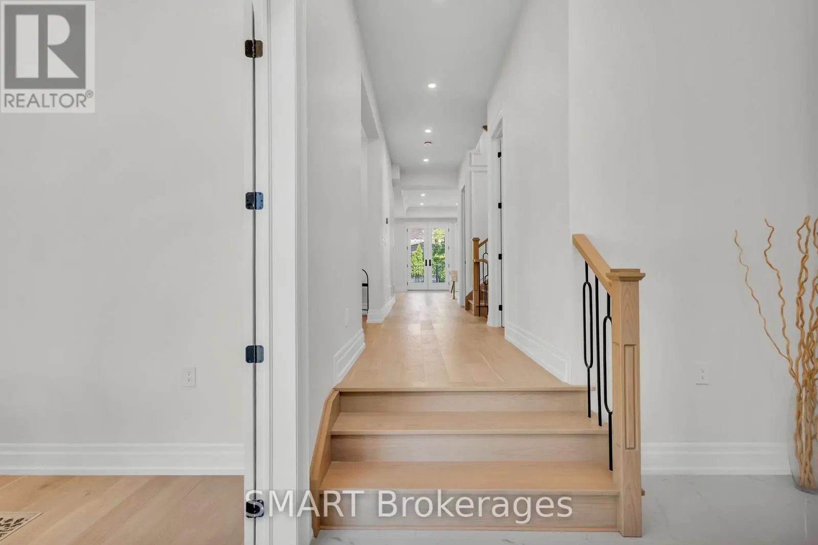 25 CRONIN DRIVE