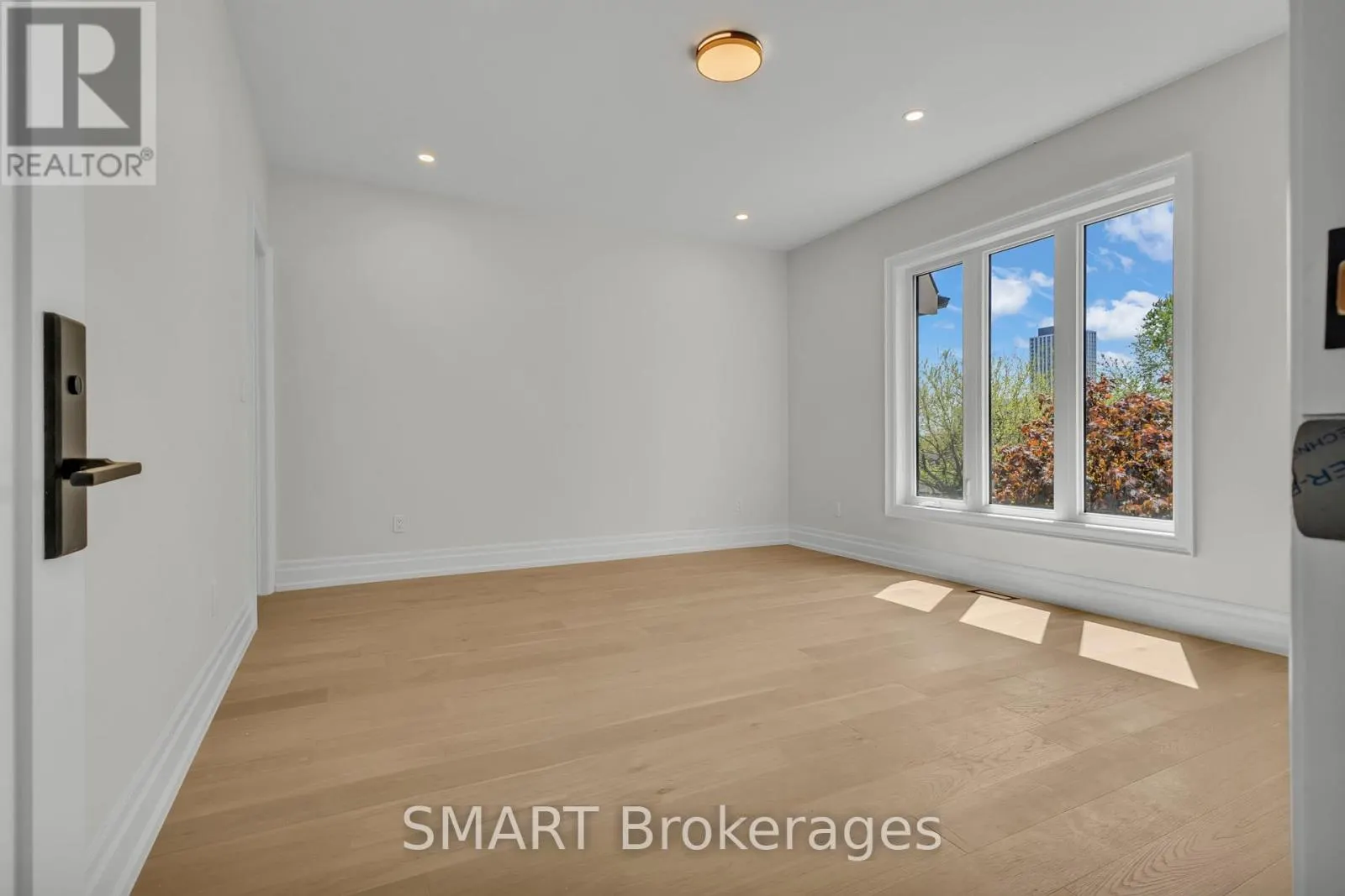 25 CRONIN DRIVE