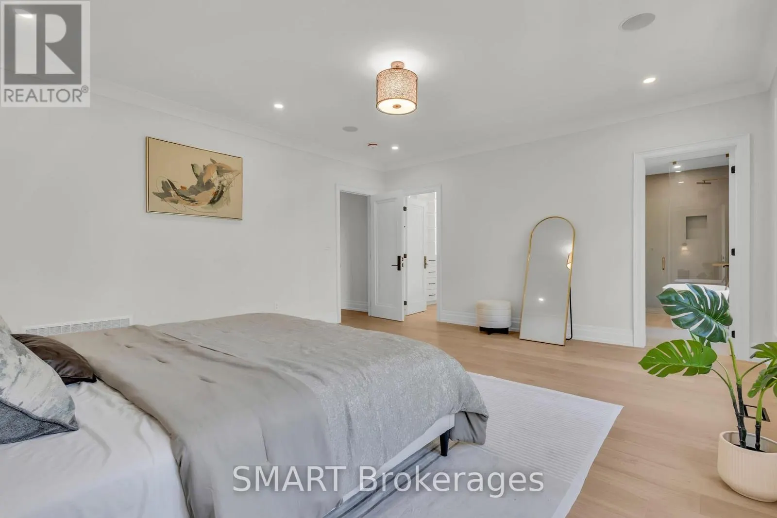 25 CRONIN DRIVE