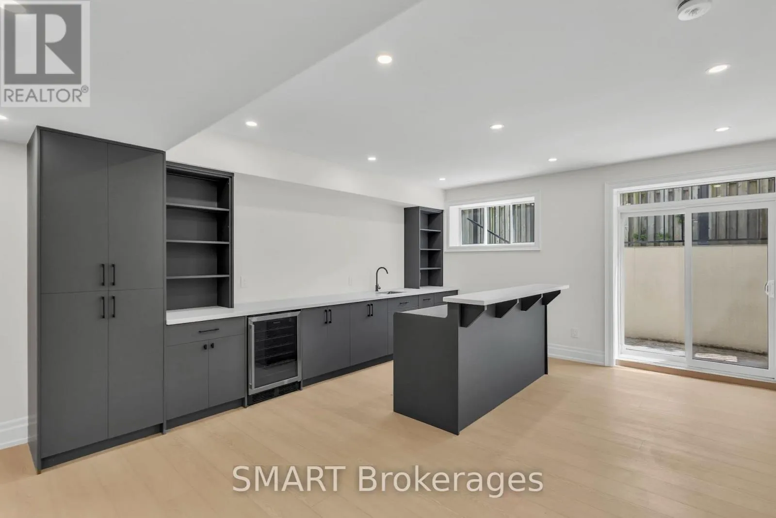 25 CRONIN DRIVE