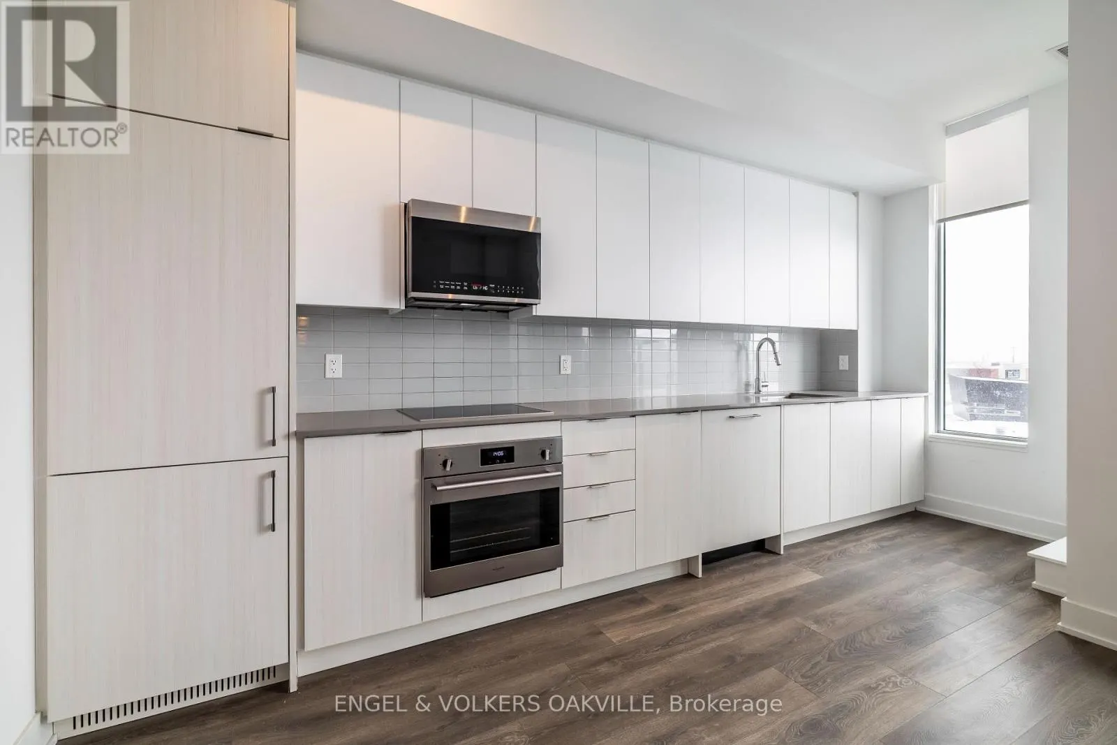 248 - 2481 TAUNTON ROAD