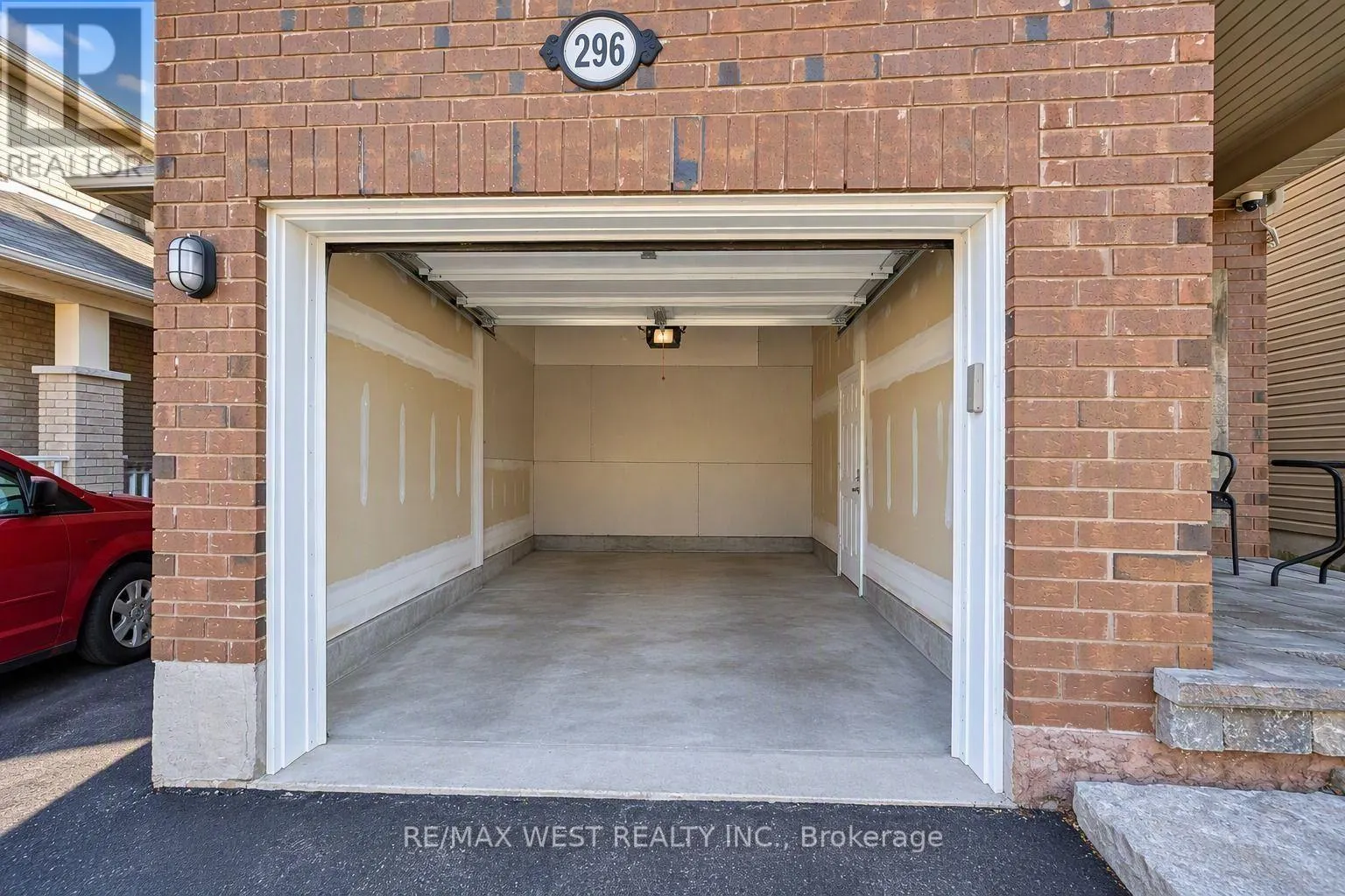 LOWER - 296 RUHL DRIVE