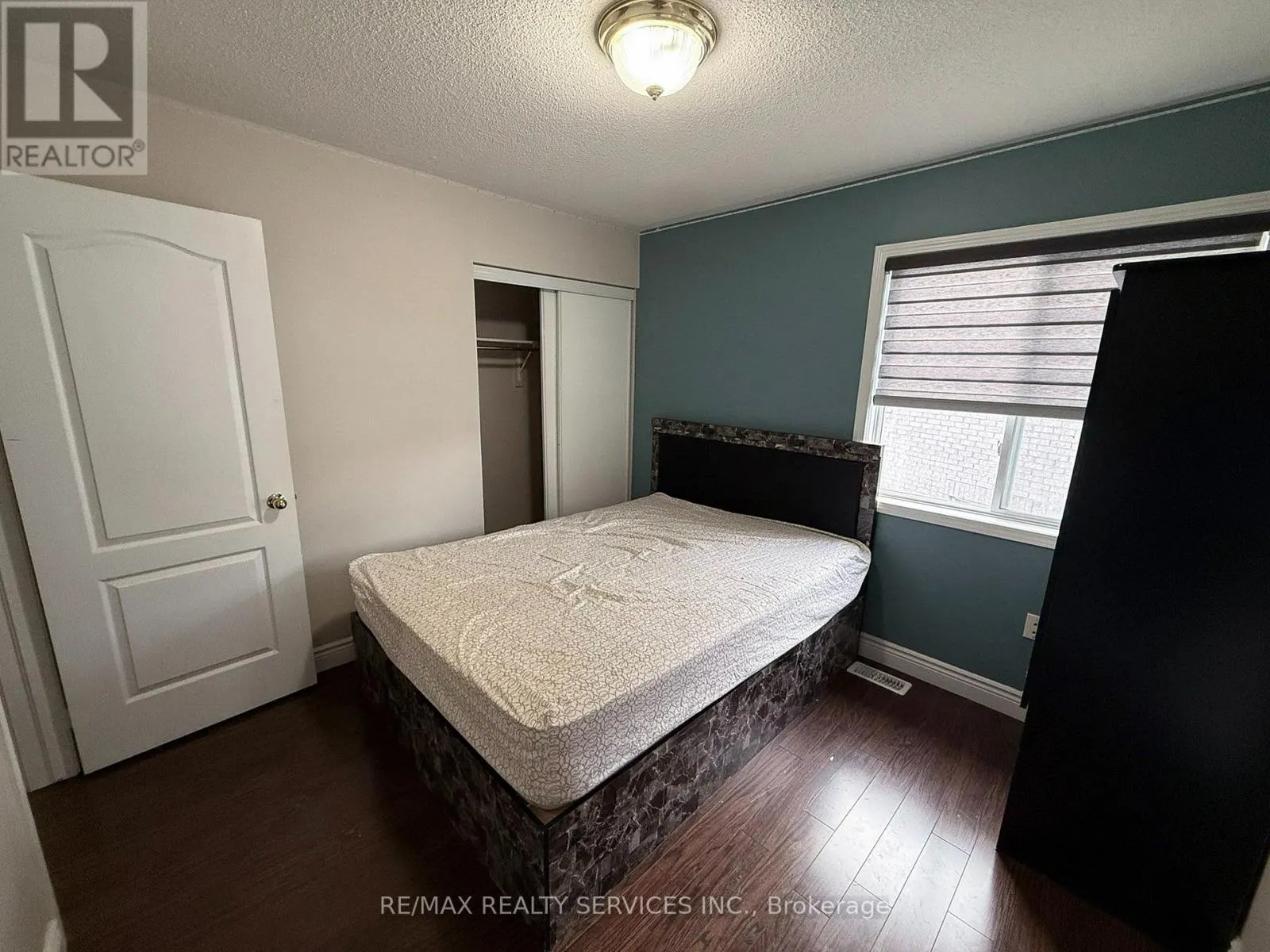 20 MURPHY ROAD