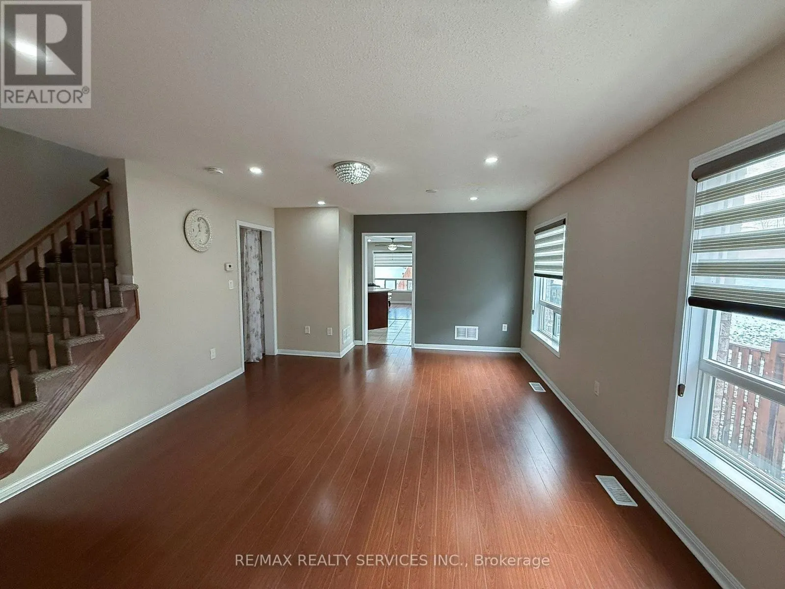 20 MURPHY ROAD