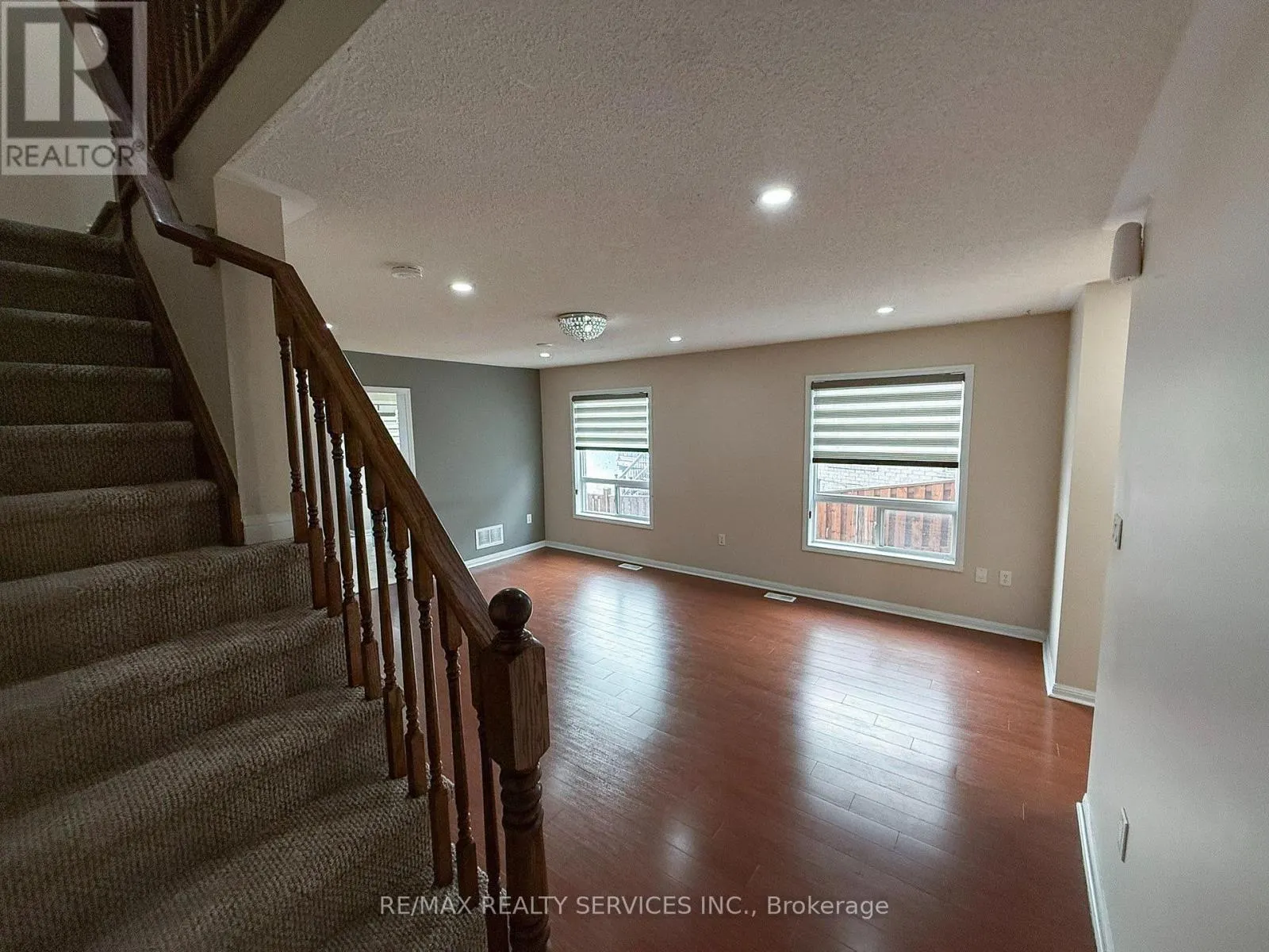 20 MURPHY ROAD