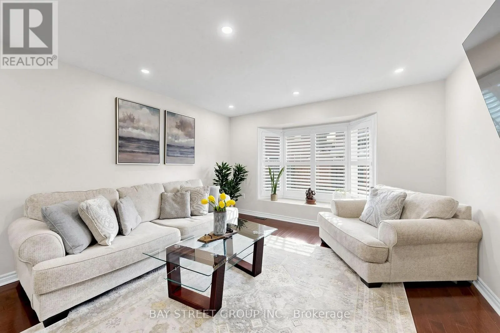 3 GERRAD DRIVE