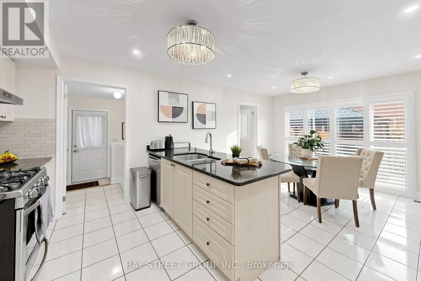 3 GERRAD DRIVE