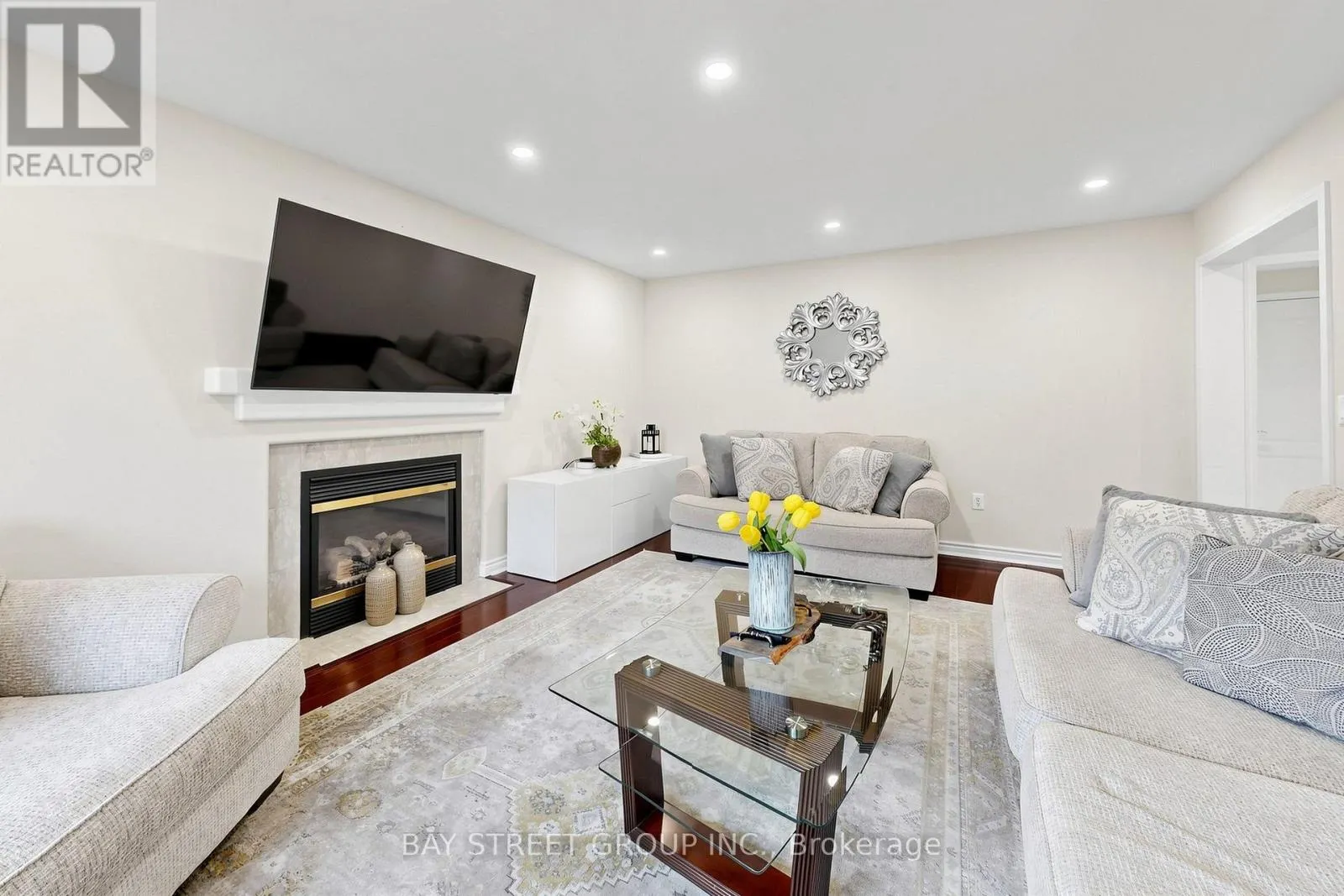 3 GERRAD DRIVE