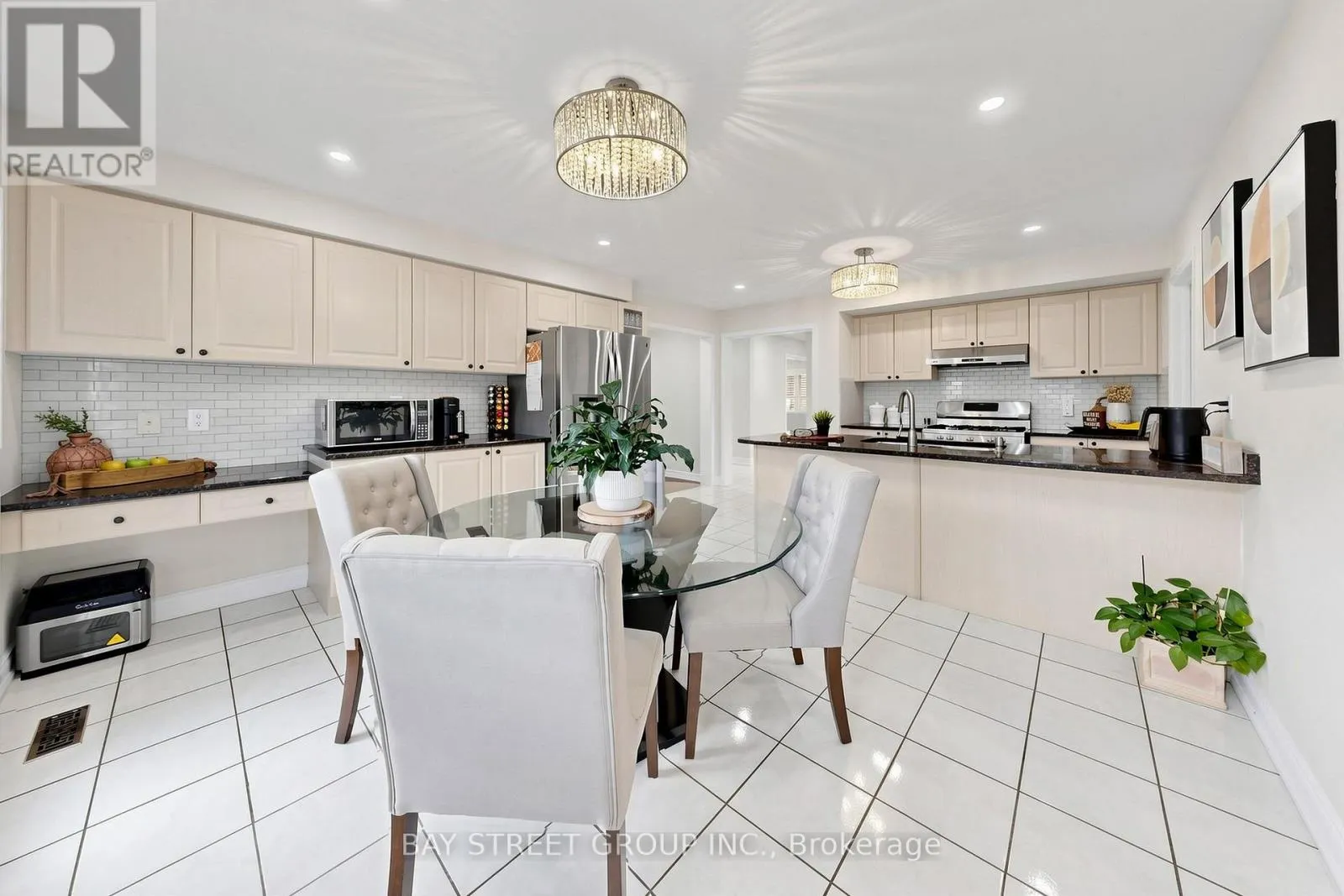 3 GERRAD DRIVE
