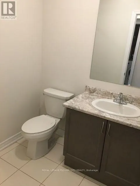 UPPER - 40 DAVENFIELD CIRCLE