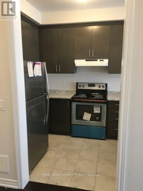 UPPER - 40 DAVENFIELD CIRCLE