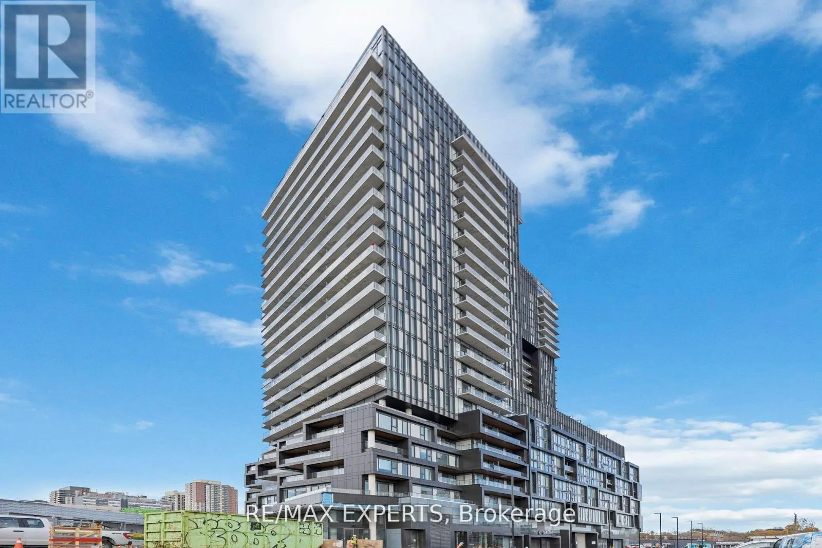 2202 - 10 GRAPHOPHONE GROVE S