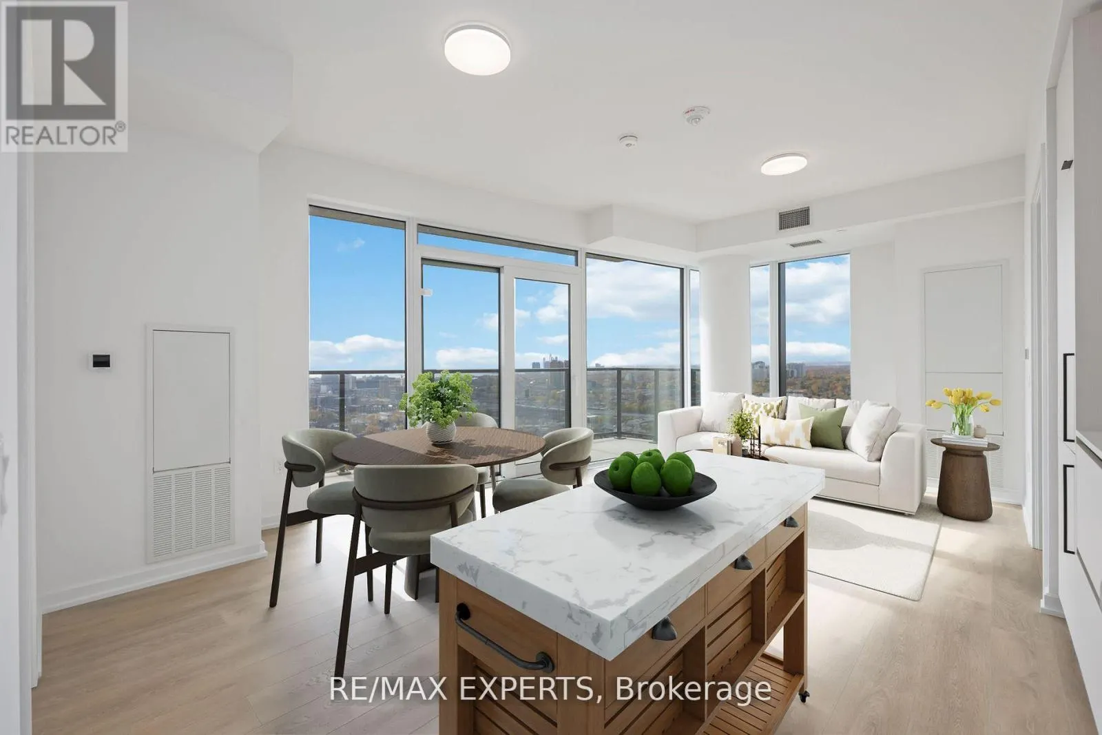 2202 - 10 GRAPHOPHONE GROVE S