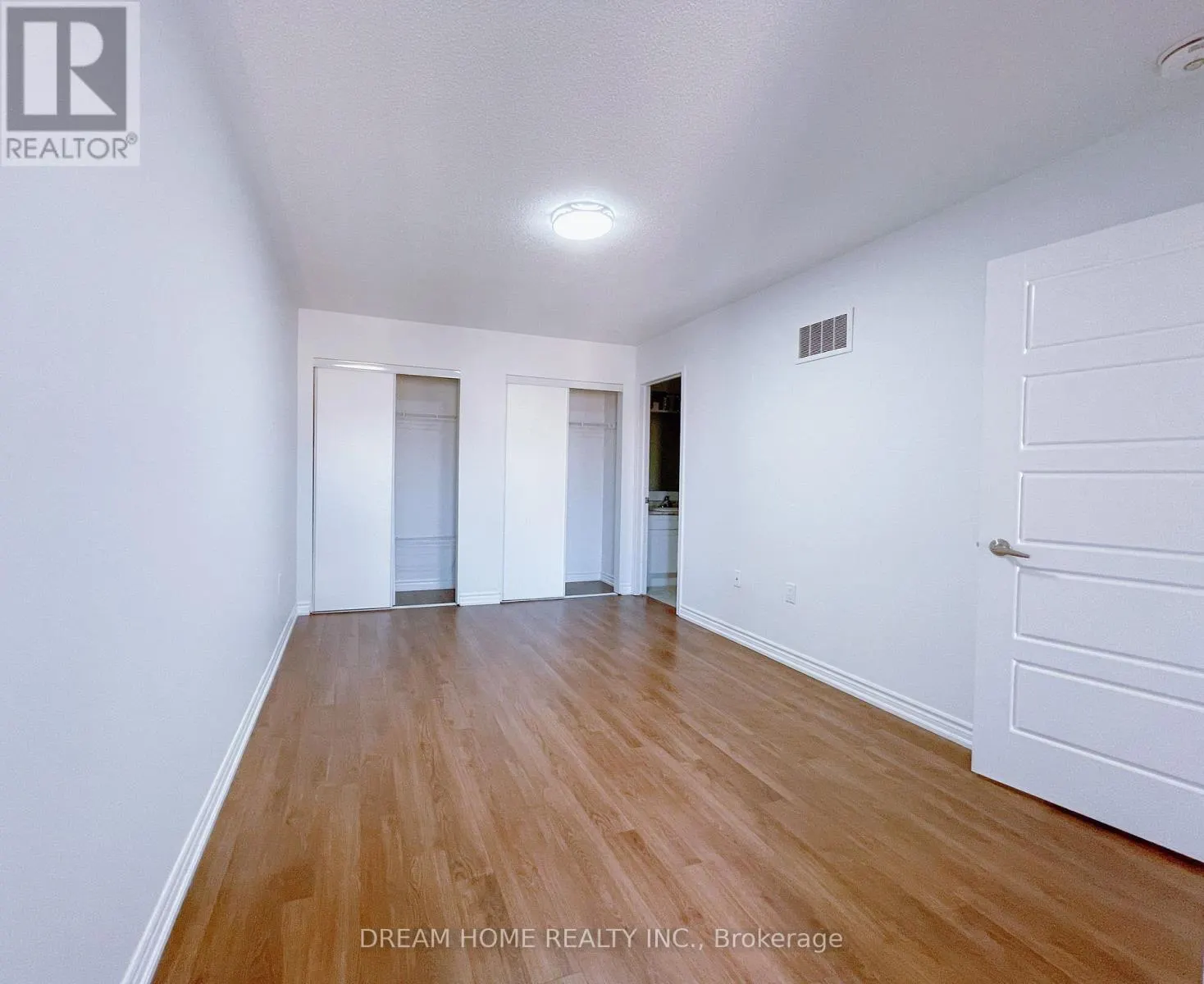 651 LAKING TERRACE