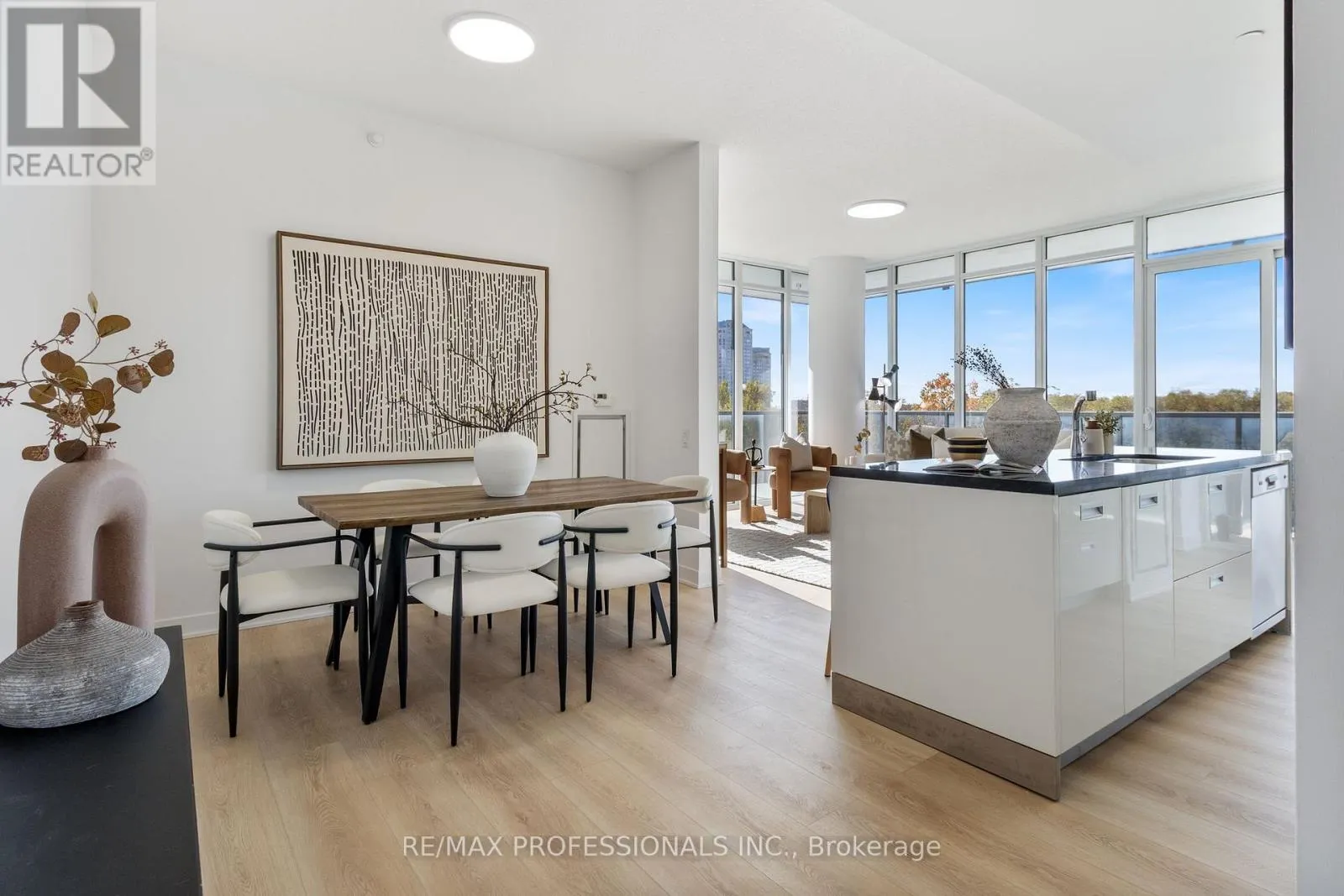 505 - 88 PARK LAWN ROAD