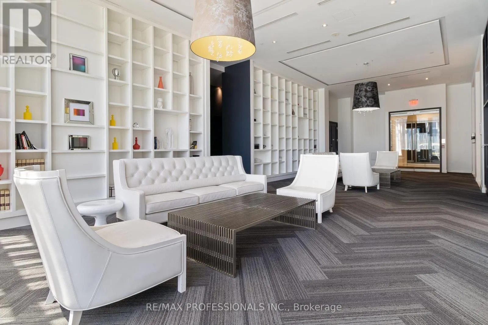 505 - 88 PARK LAWN ROAD