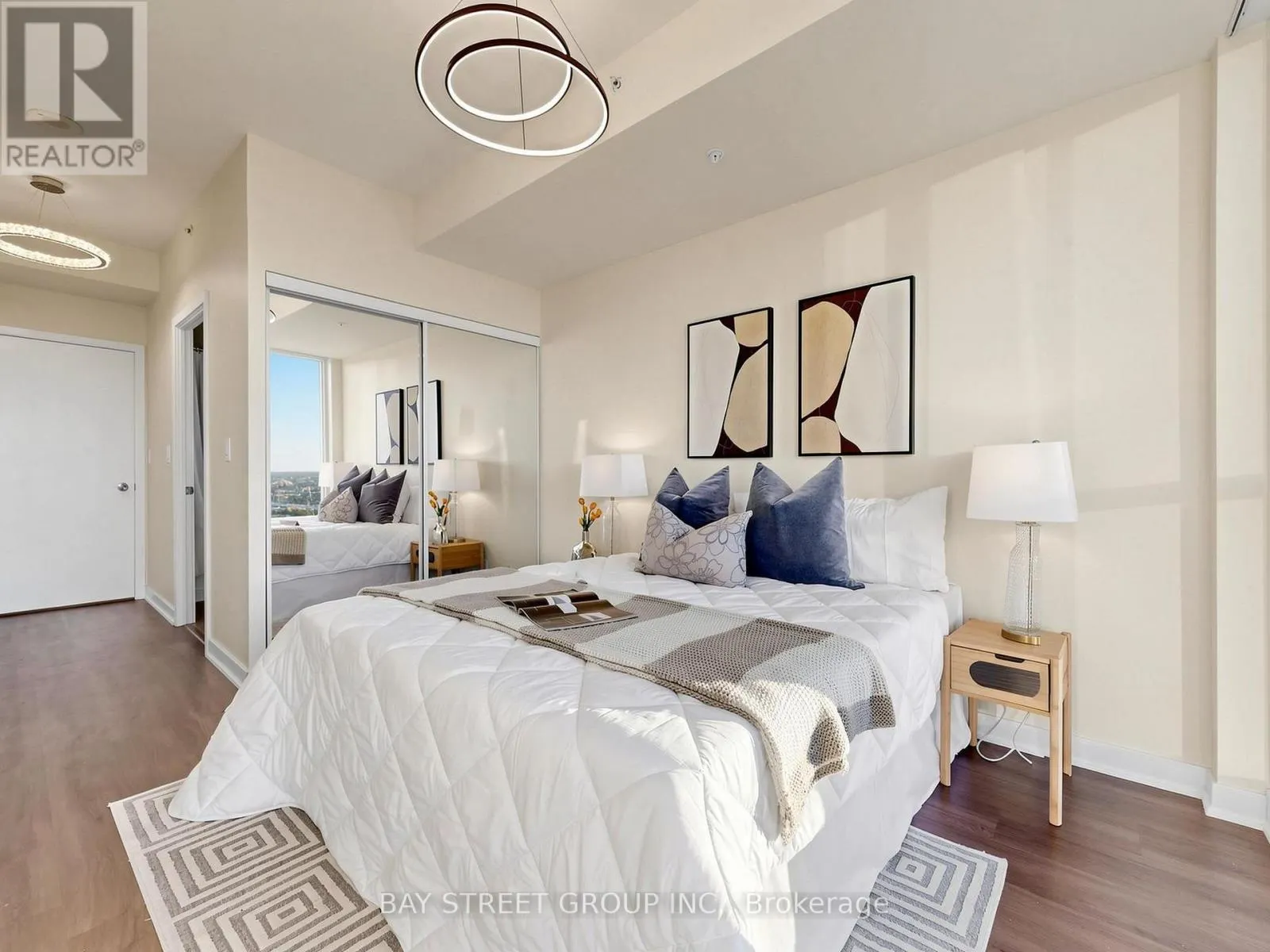 2411 - 3985 GRAND PARK DRIVE