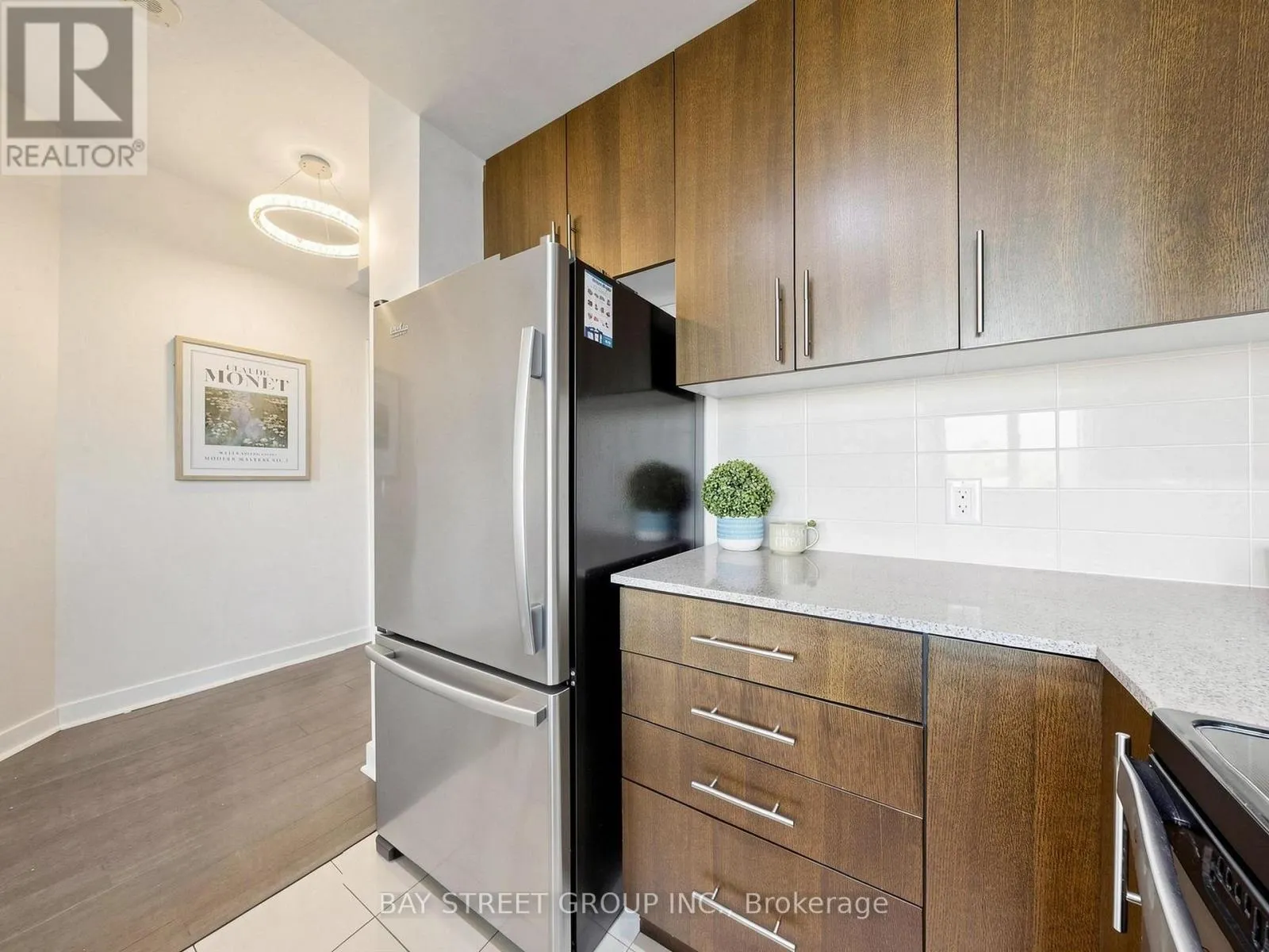2411 - 3985 GRAND PARK DRIVE