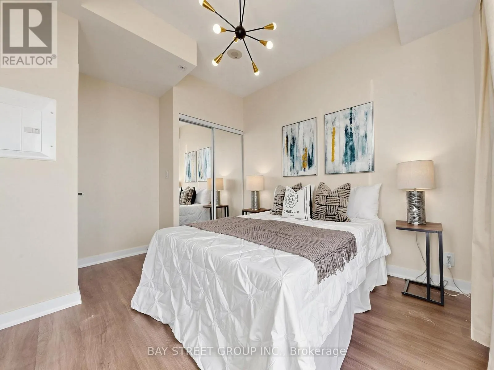 2411 - 3985 GRAND PARK DRIVE