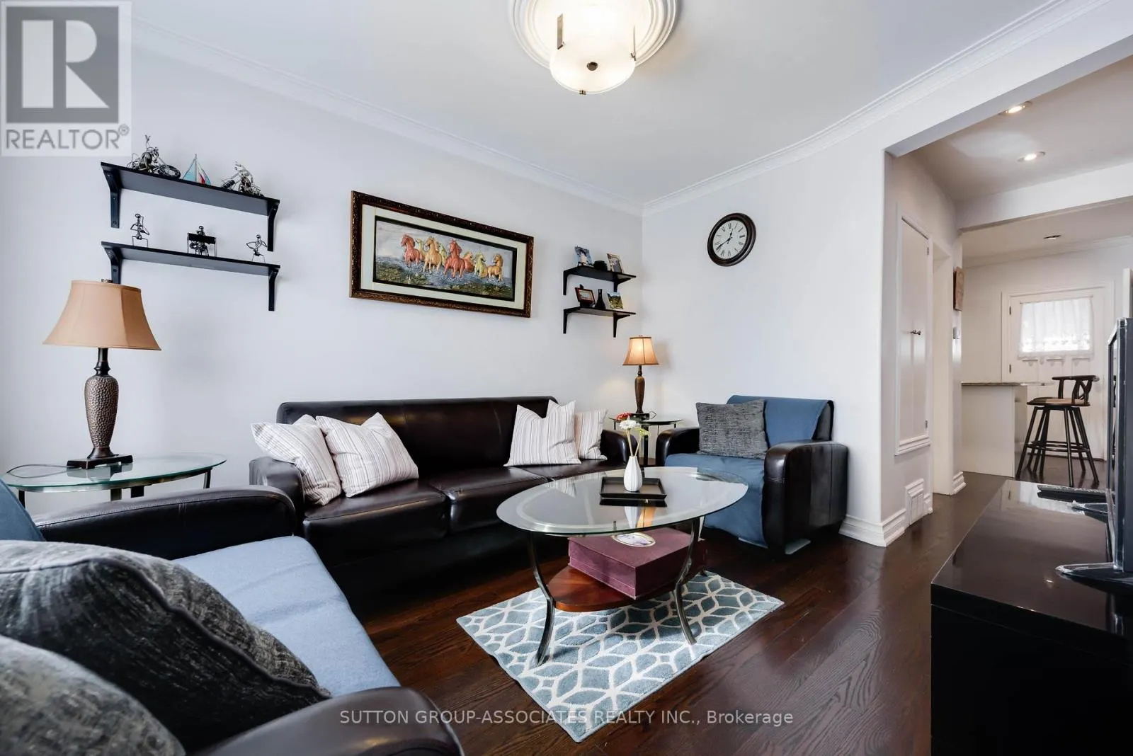 26 LIVINGSTONE AVENUE