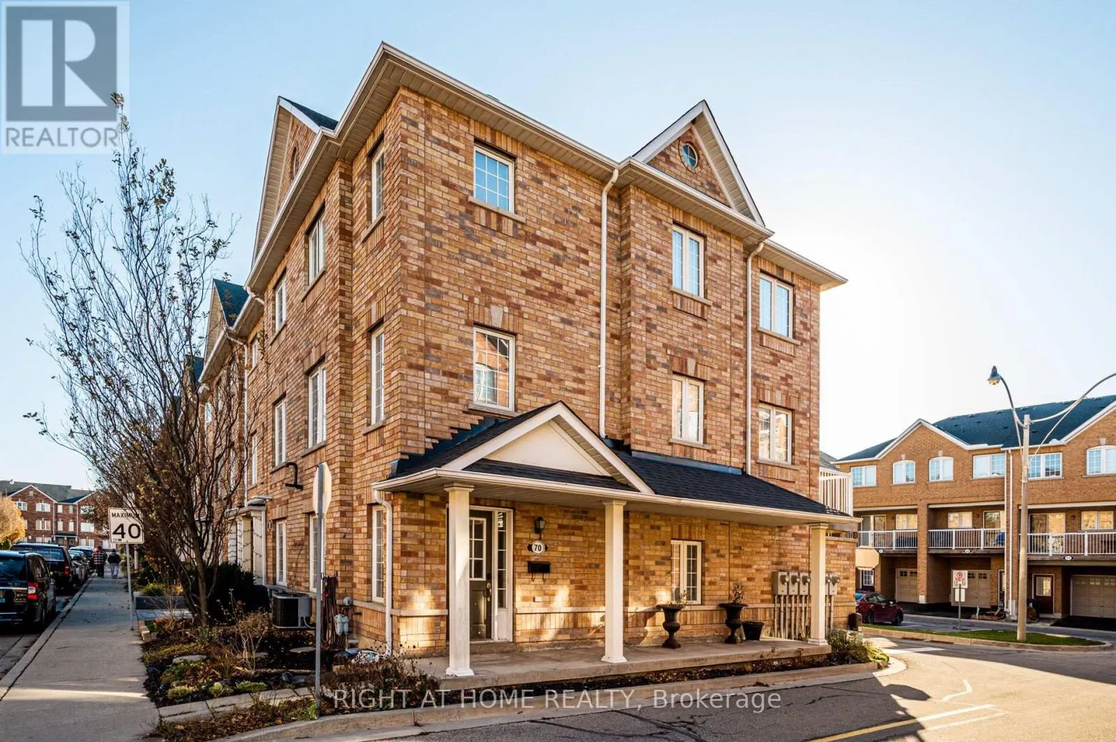 70 BIRDSTONE CRESCENT
