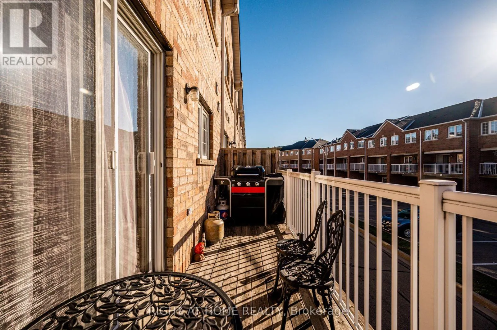 70 BIRDSTONE CRESCENT