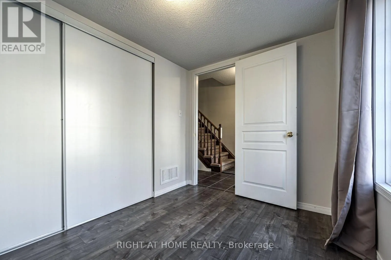 70 BIRDSTONE CRESCENT