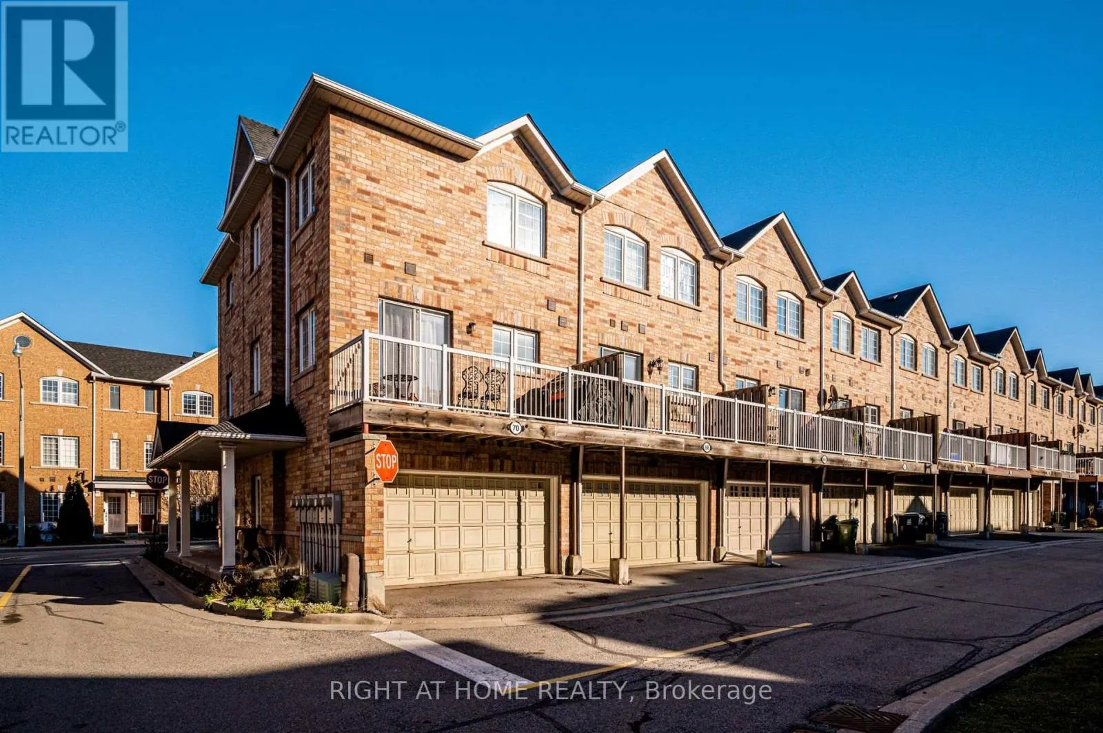 70 BIRDSTONE CRESCENT