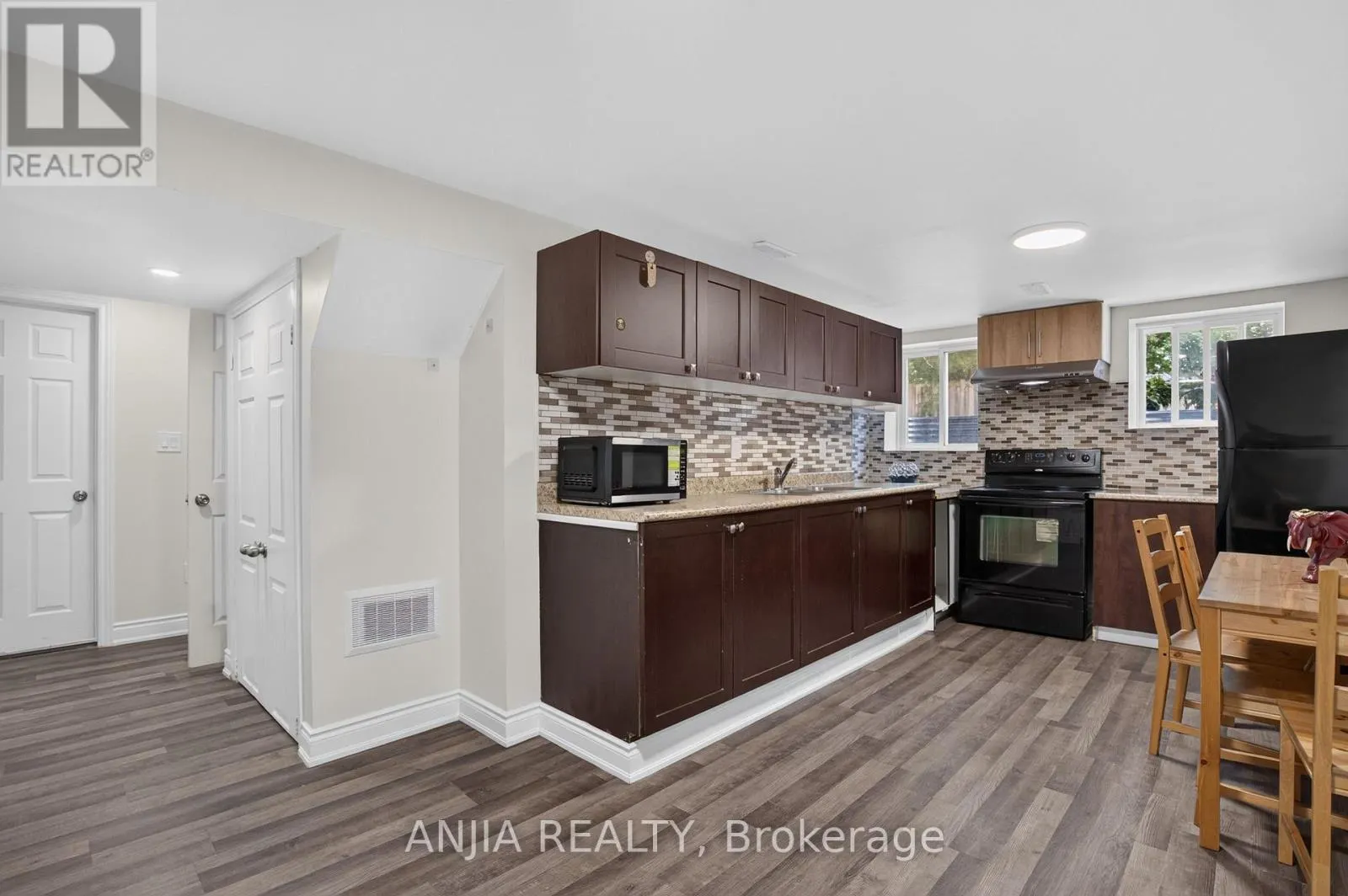 298 BARTLEY BULL PARKWAY