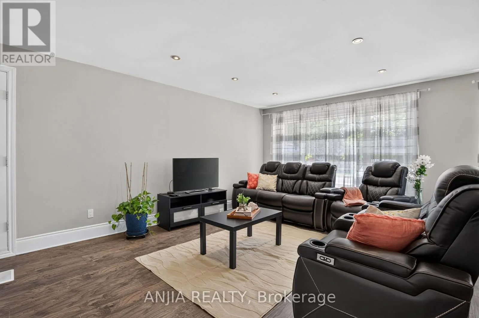 298 BARTLEY BULL PARKWAY