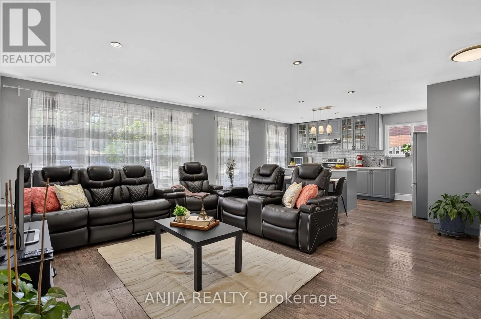 298 BARTLEY BULL PARKWAY