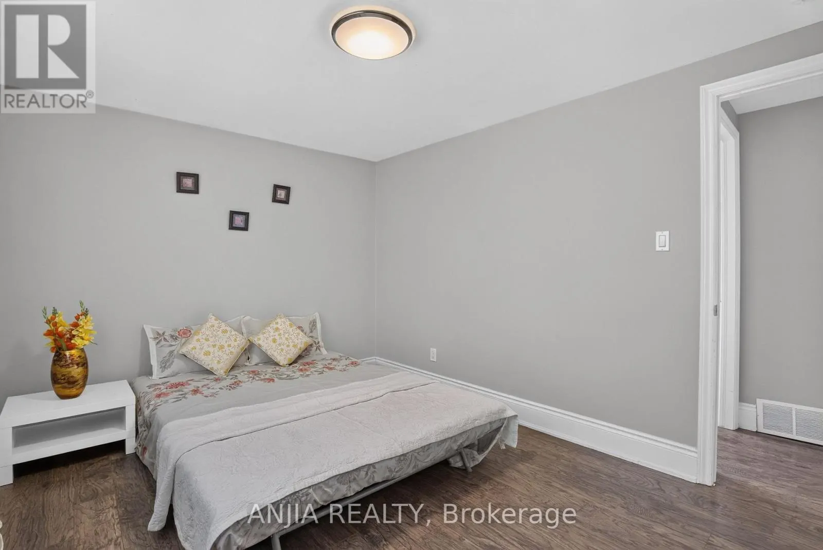 298 BARTLEY BULL PARKWAY