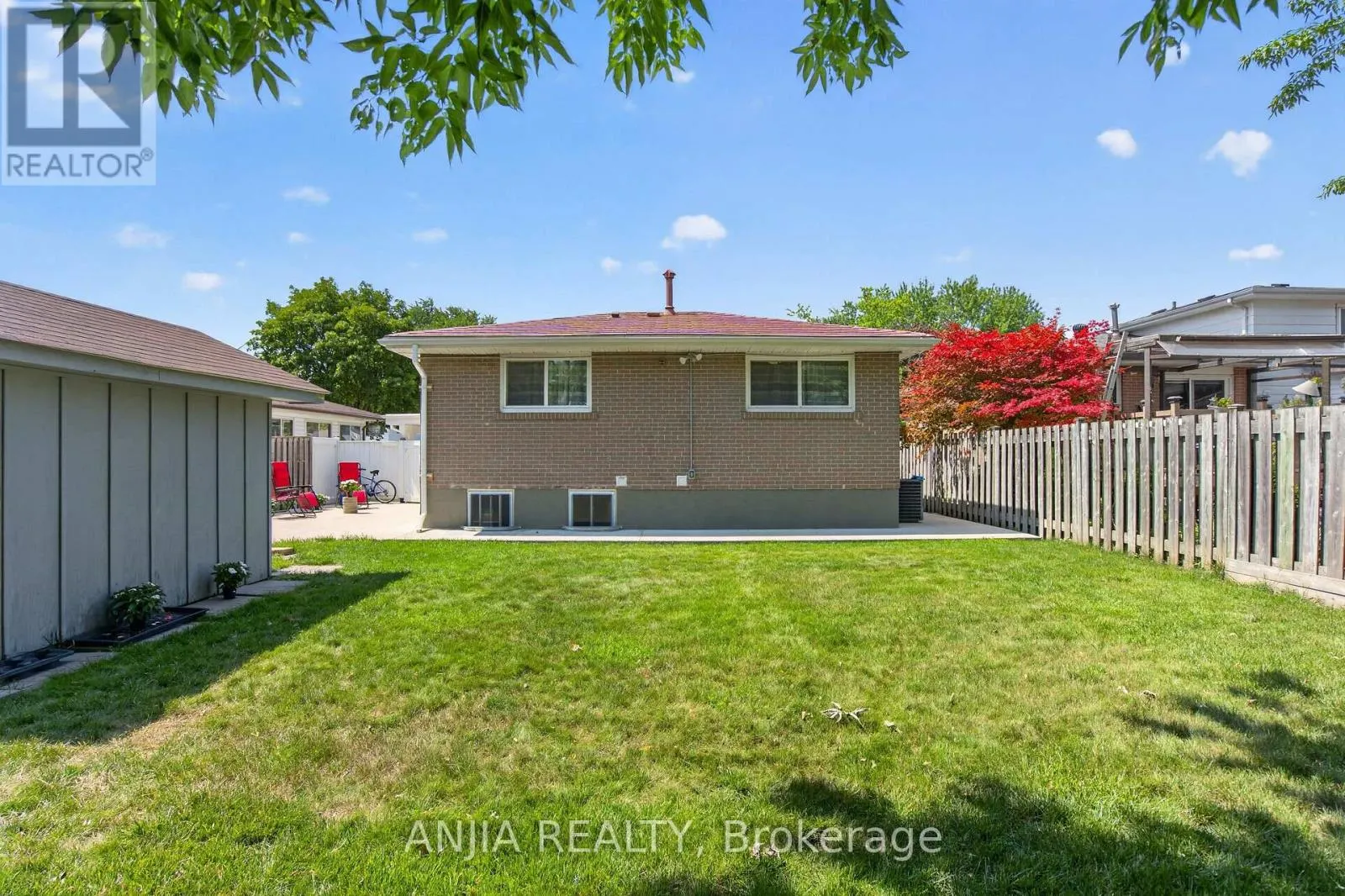 298 BARTLEY BULL PARKWAY