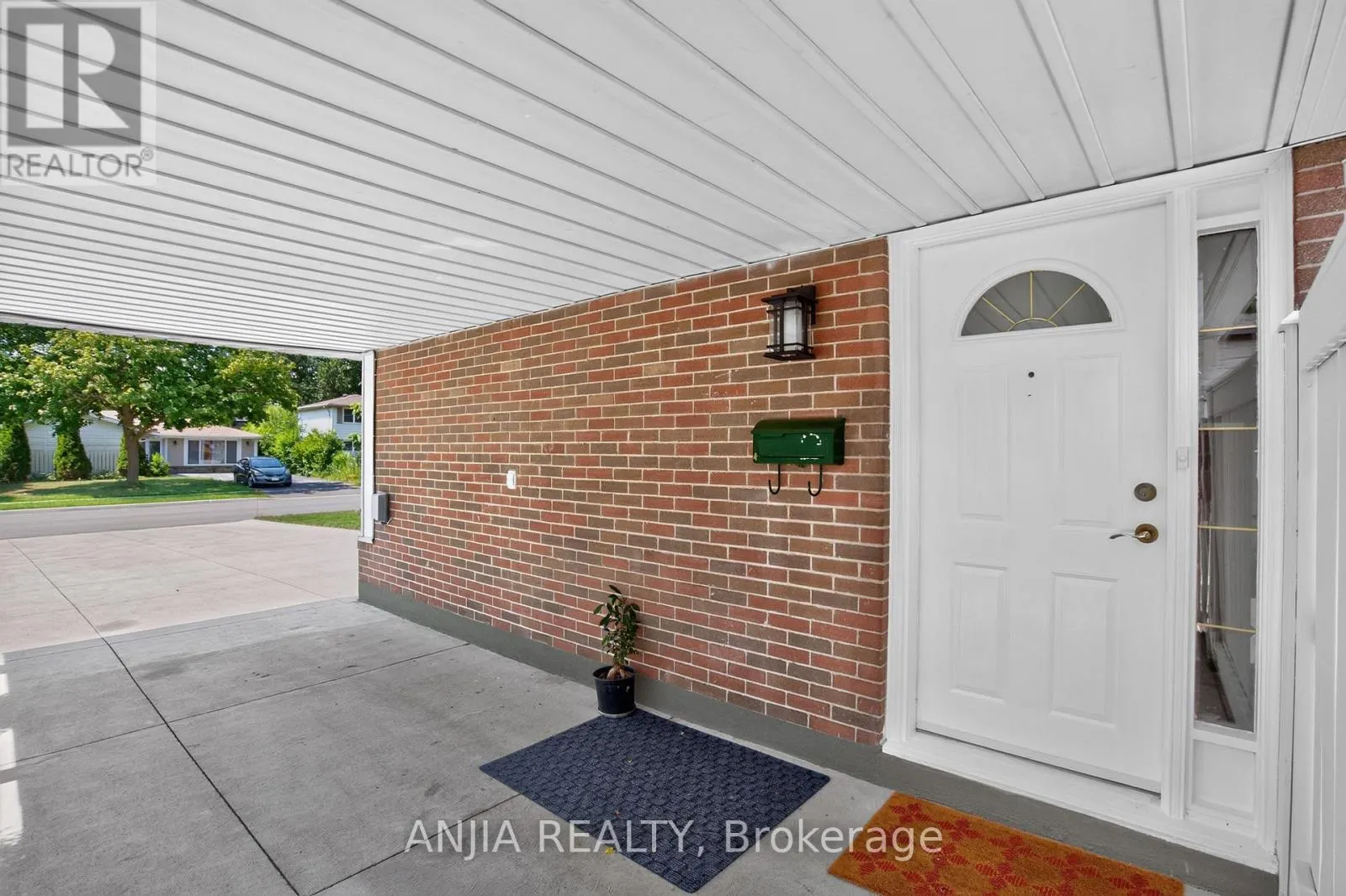 298 BARTLEY BULL PARKWAY