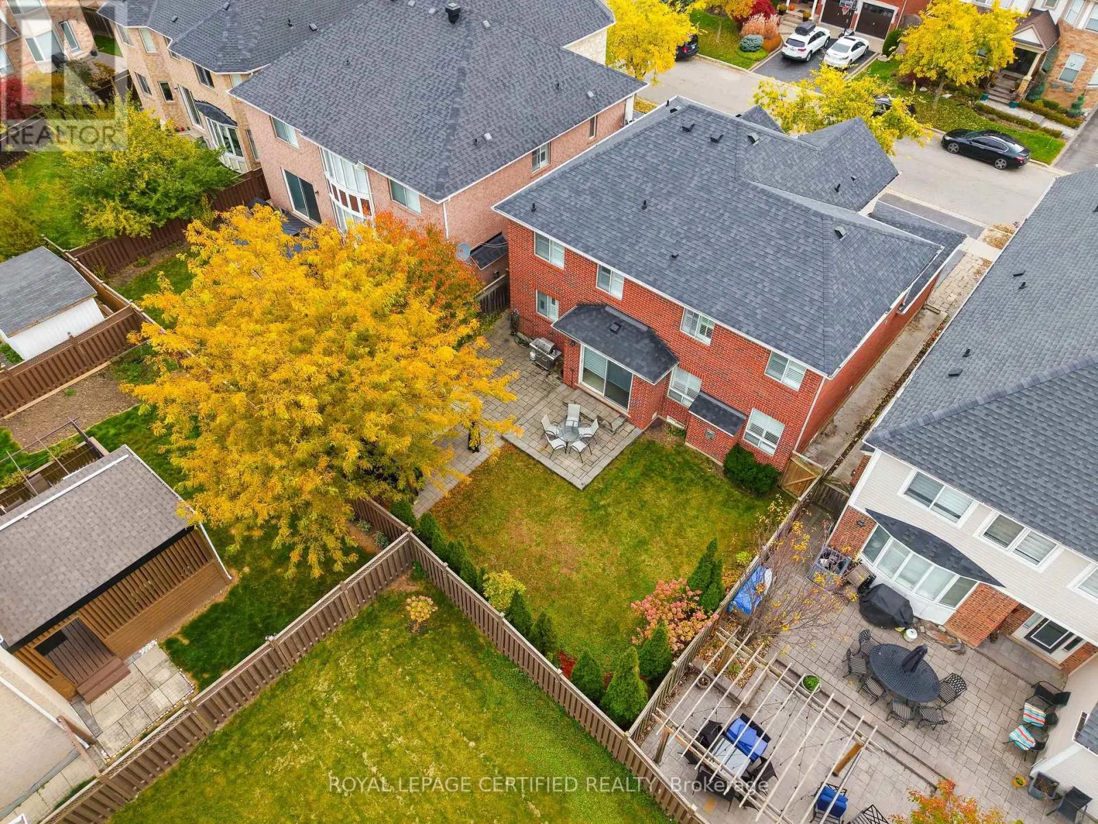 1219 CHRISTIE CIRCLE